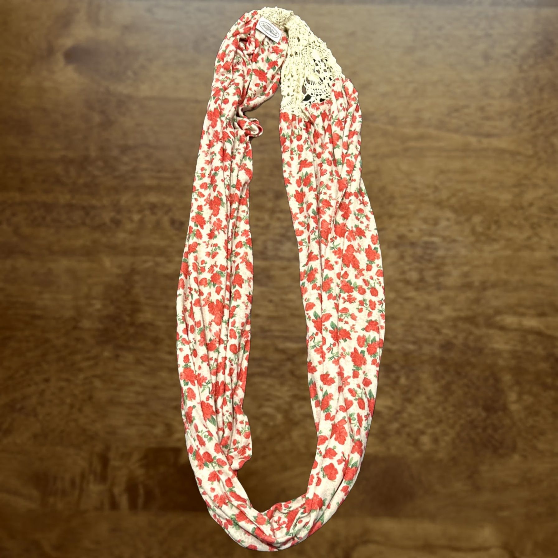 Vintage VINTAGE Never A Wallflower Infinity Scarf Wrap Flowers White Pink One Size Size ONE SIZE - 1 Thumbnail