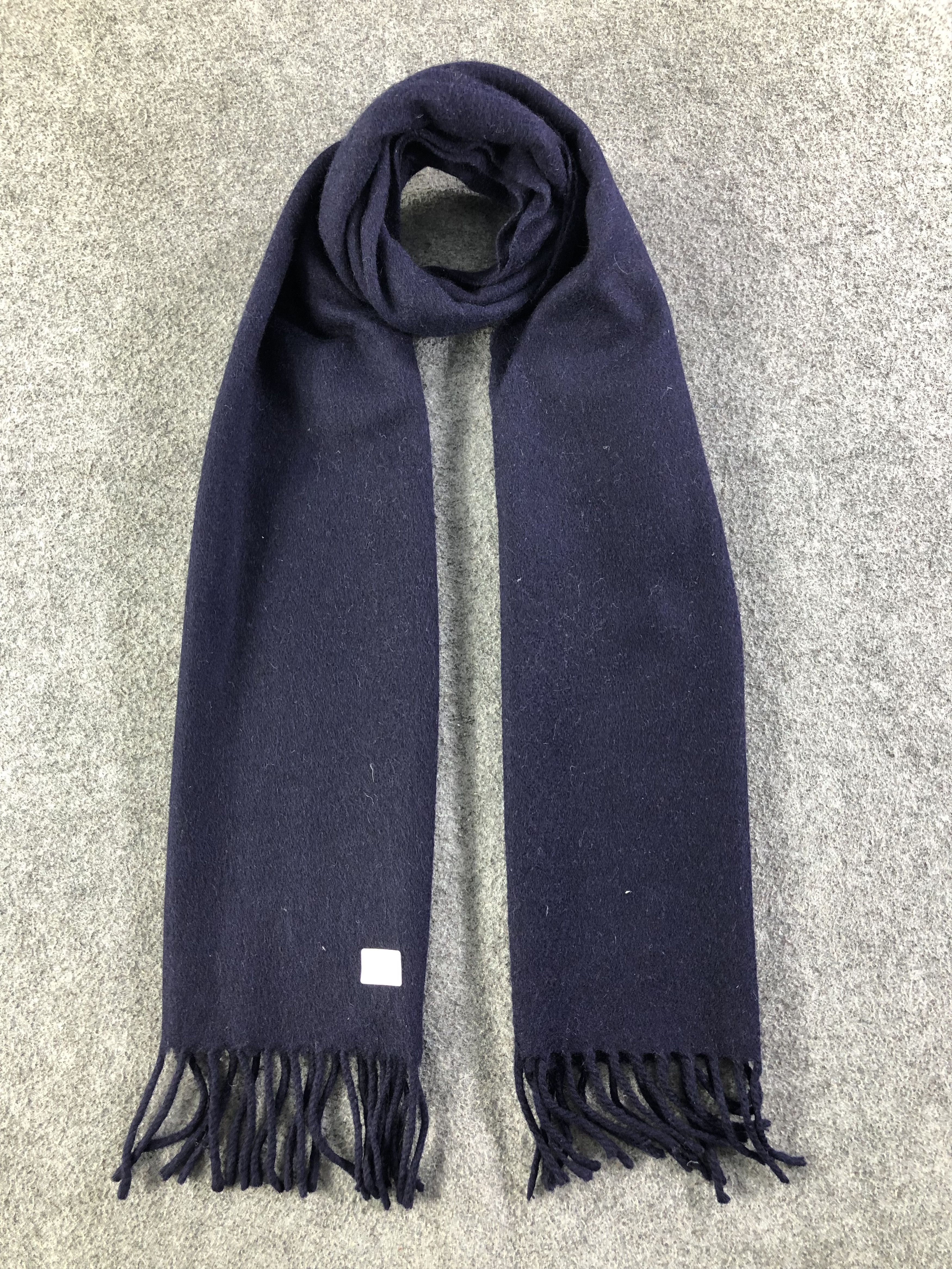 Begg x Co Begg Of Ayr Scarf / Muffler / Neckwear Size ONE SIZE - 1 Thumbnail