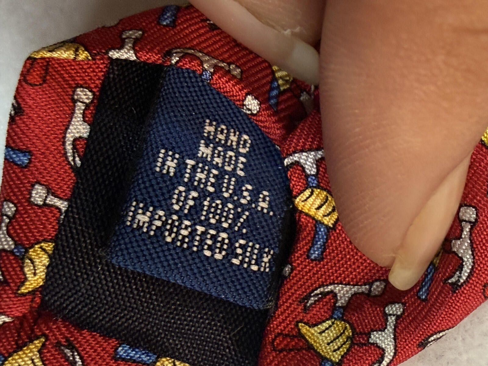 Vineyard Vines Vineyard Vines Tie 100% Silk Red Hard Hat Custom Collection Size ONE SIZE - 4 Thumbnail