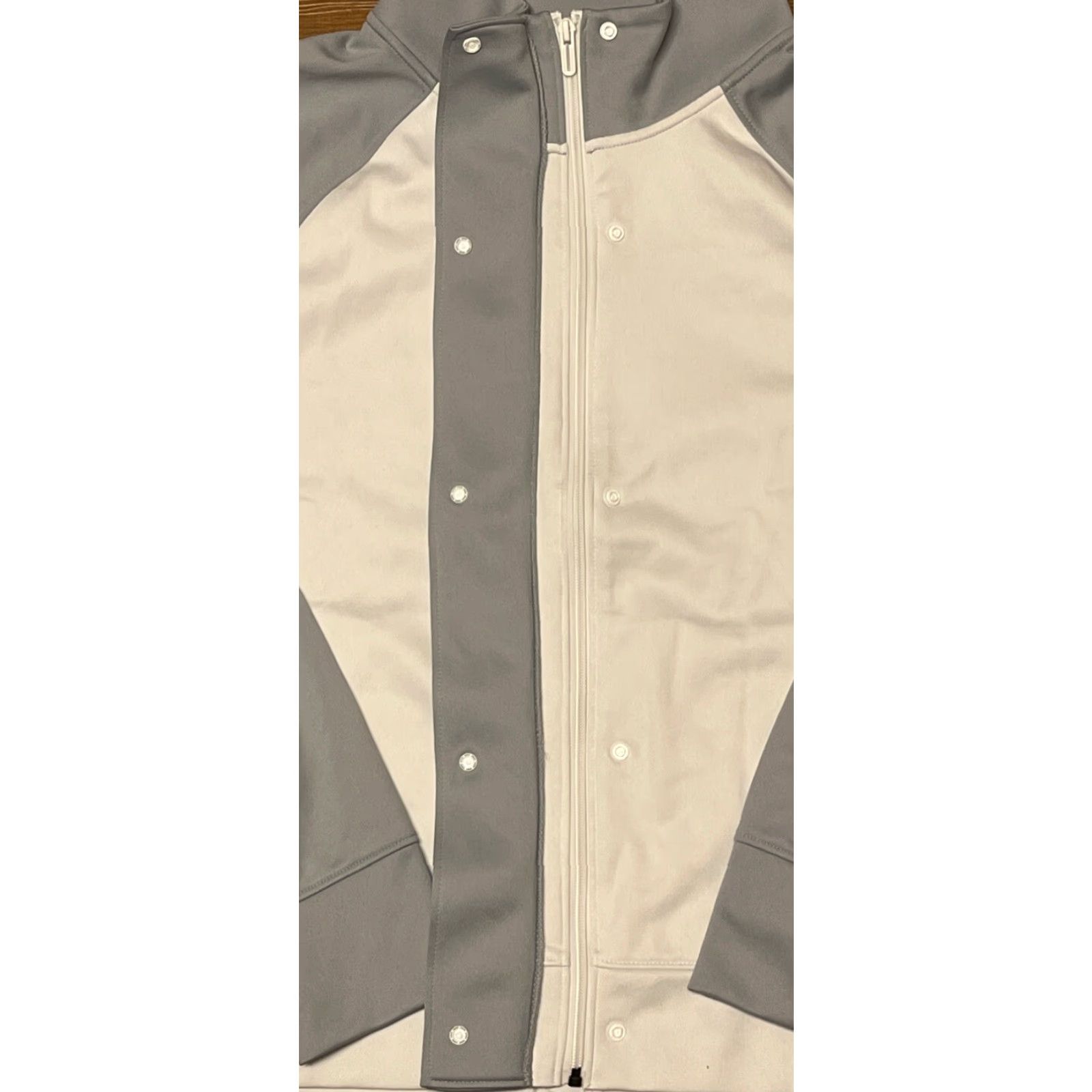 Under Armour Under Armour Rush Tricot Jacket, White & Gray, Size L, Unisex Adults, Regular, Full Zip, Lightweight, Softshell Jacket, EUC Size US L / EU 52-54 / 3 - 2 Thumbnail