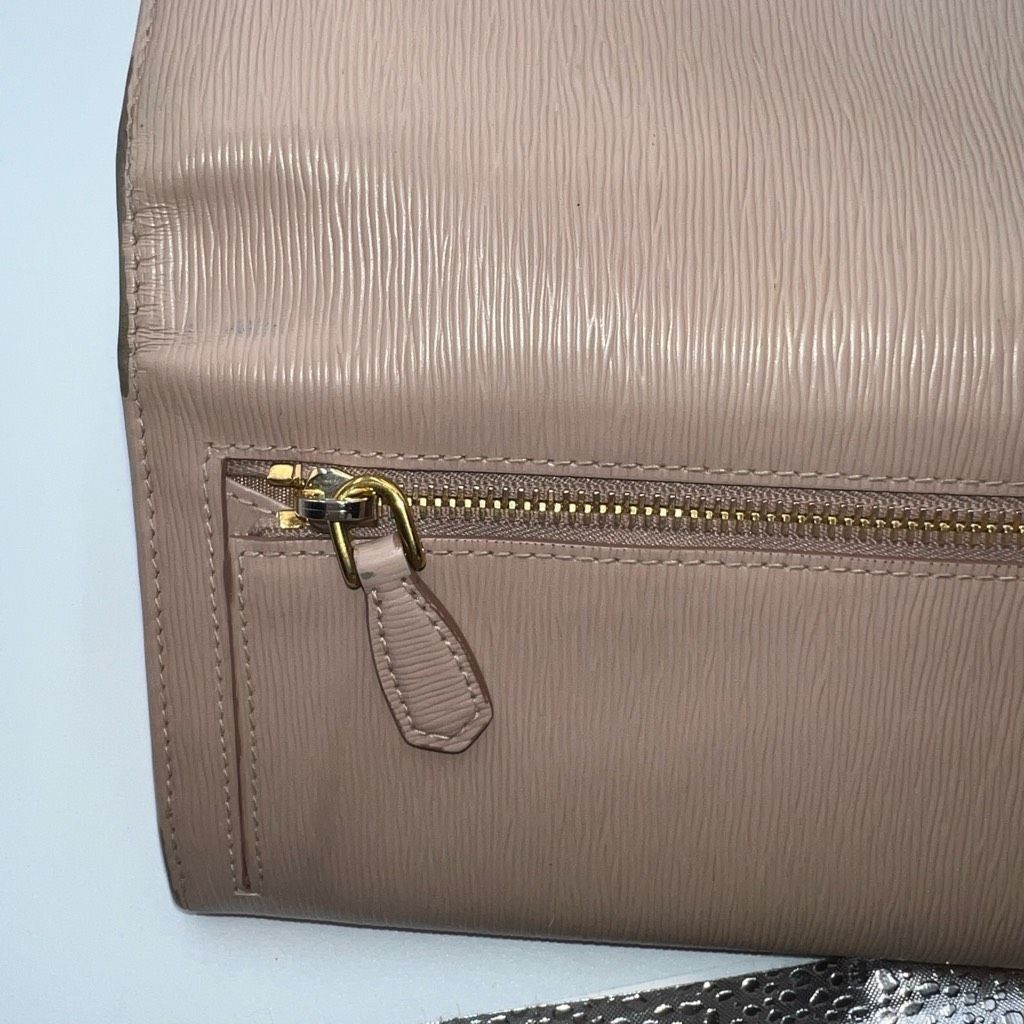 Prada Prada Textured Saffiano Leather Long Wallet **SEE PHOTOS AND DESCRIPTION Size ONE SIZE - 12 Thumbnail