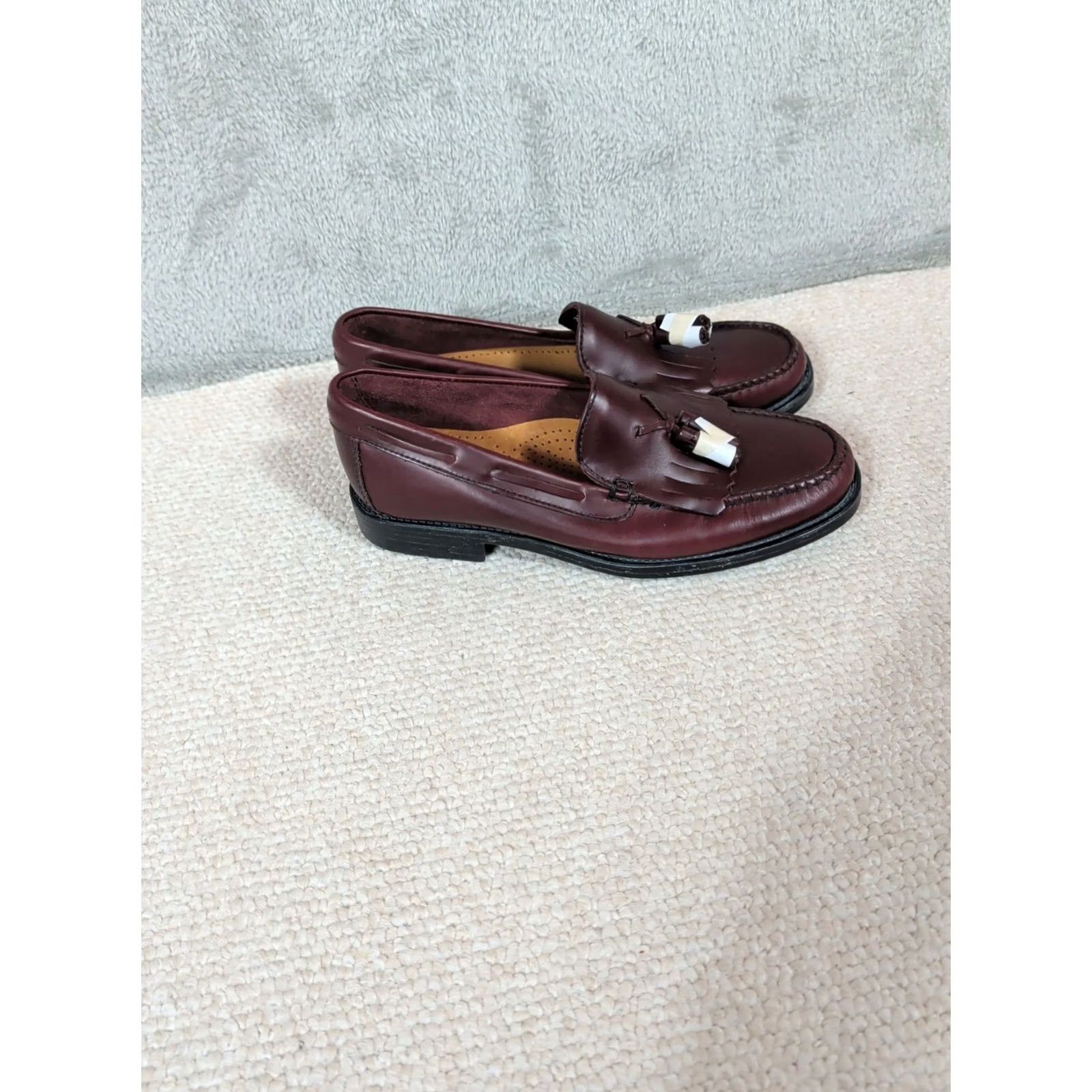 Vintage VINTAGE Bass Weejuns Marietta II Women Size 8.5M Burgundy Tassel Loafers Dark Academia Shoe Boys Girls Mens Womens Size US 9 / IT 39 - 4 Thumbnail