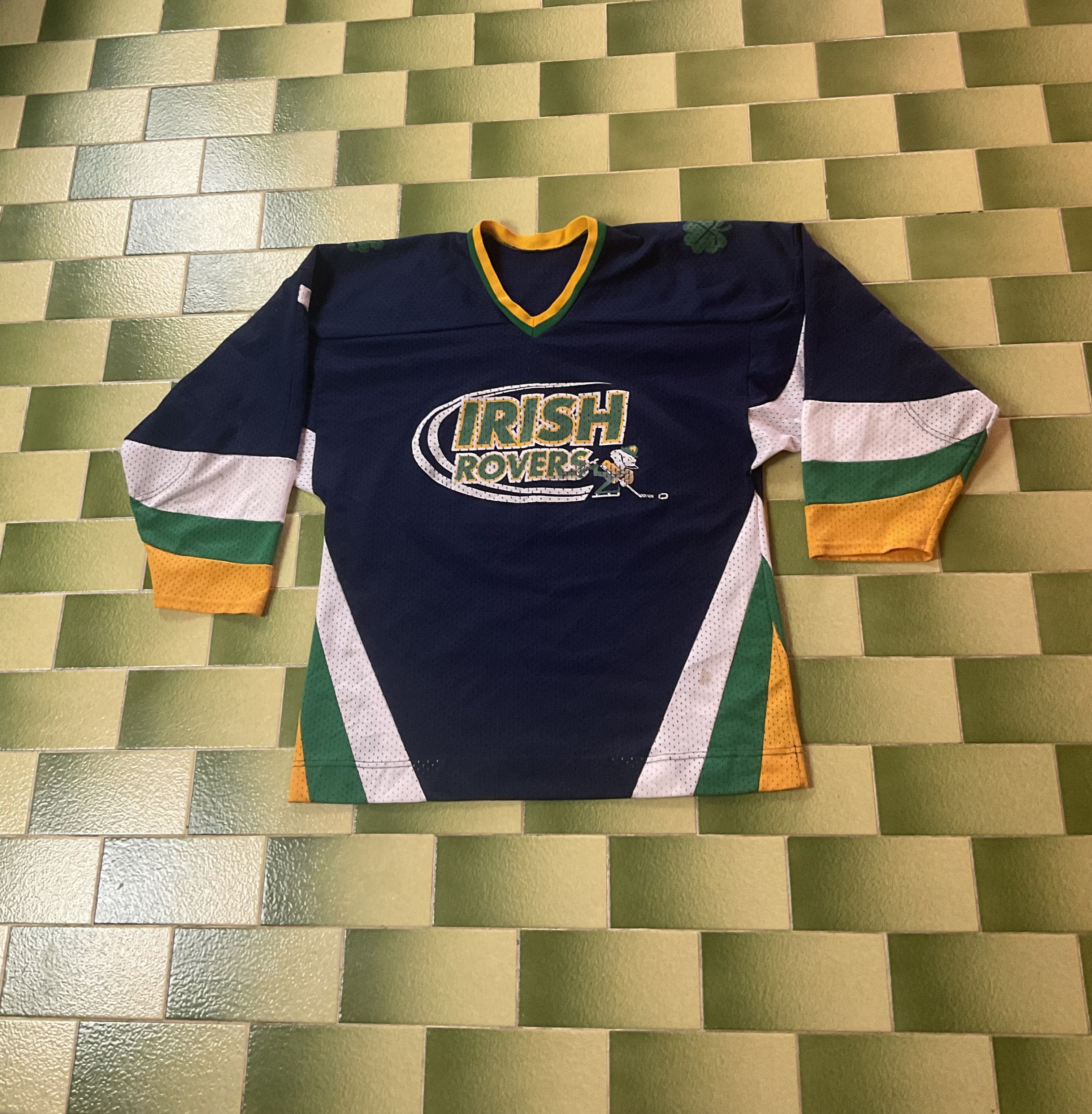 NCAA × Sports Specialties × Vintage Irish Rovers #22 Hockey Jersey Notre Dame Fighting Irish Size US L / EU 52-54 / 3 - 1 Thumbnail