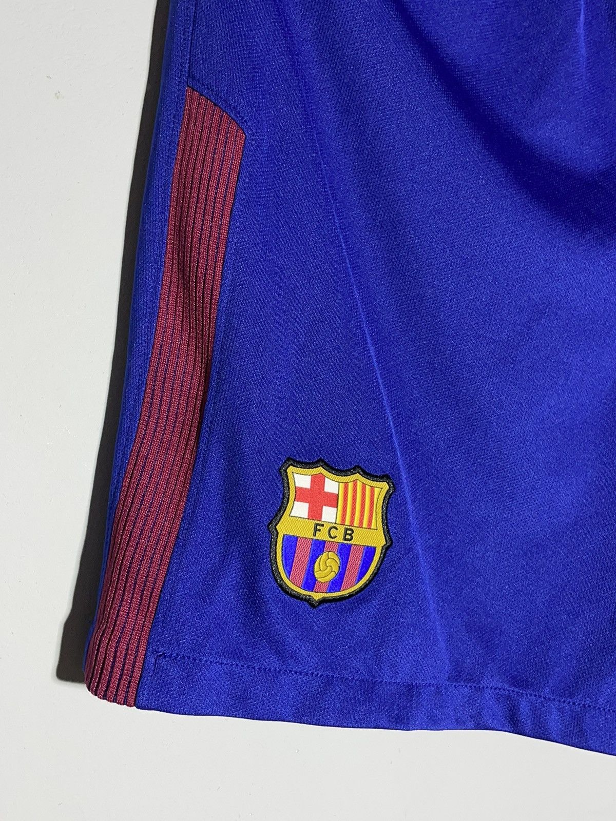 Nike F.C Barcelona Nike 2017/18 Home Y2k Streetwear Football Kit Size US S / EU 44-46 / 1 - 14 Thumbnail