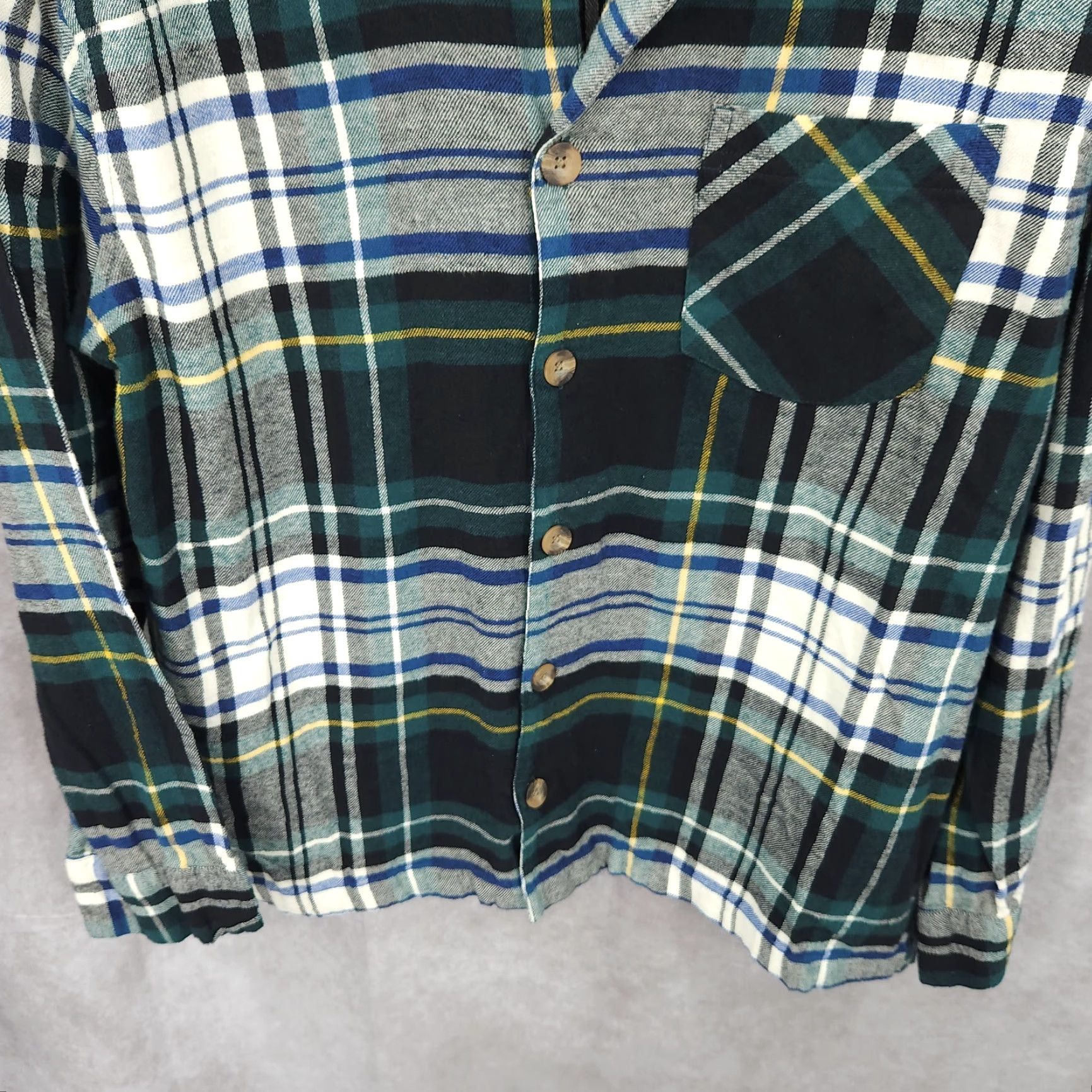 Old Navy Old Navy Pajama Top Shirt Womens Medium Flannel Plaid Green Cotton Button Up Long Sleeve Shirt Womens Medium Green Plaid Flannel Pajama Top Size M / US 6-8 / IT 42-44 - 2 Thumbnail