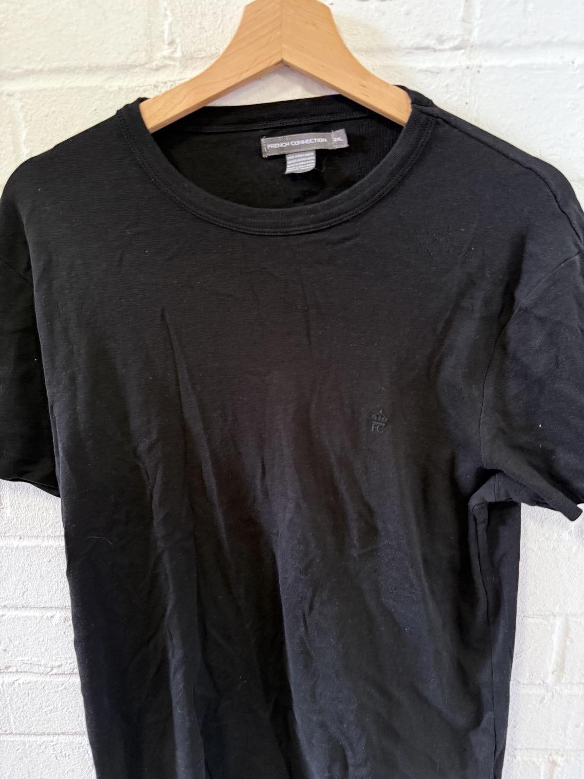 French Connection French Connection Black T-Shirt Size US XXL / EU 58 / 5 - 2 Thumbnail