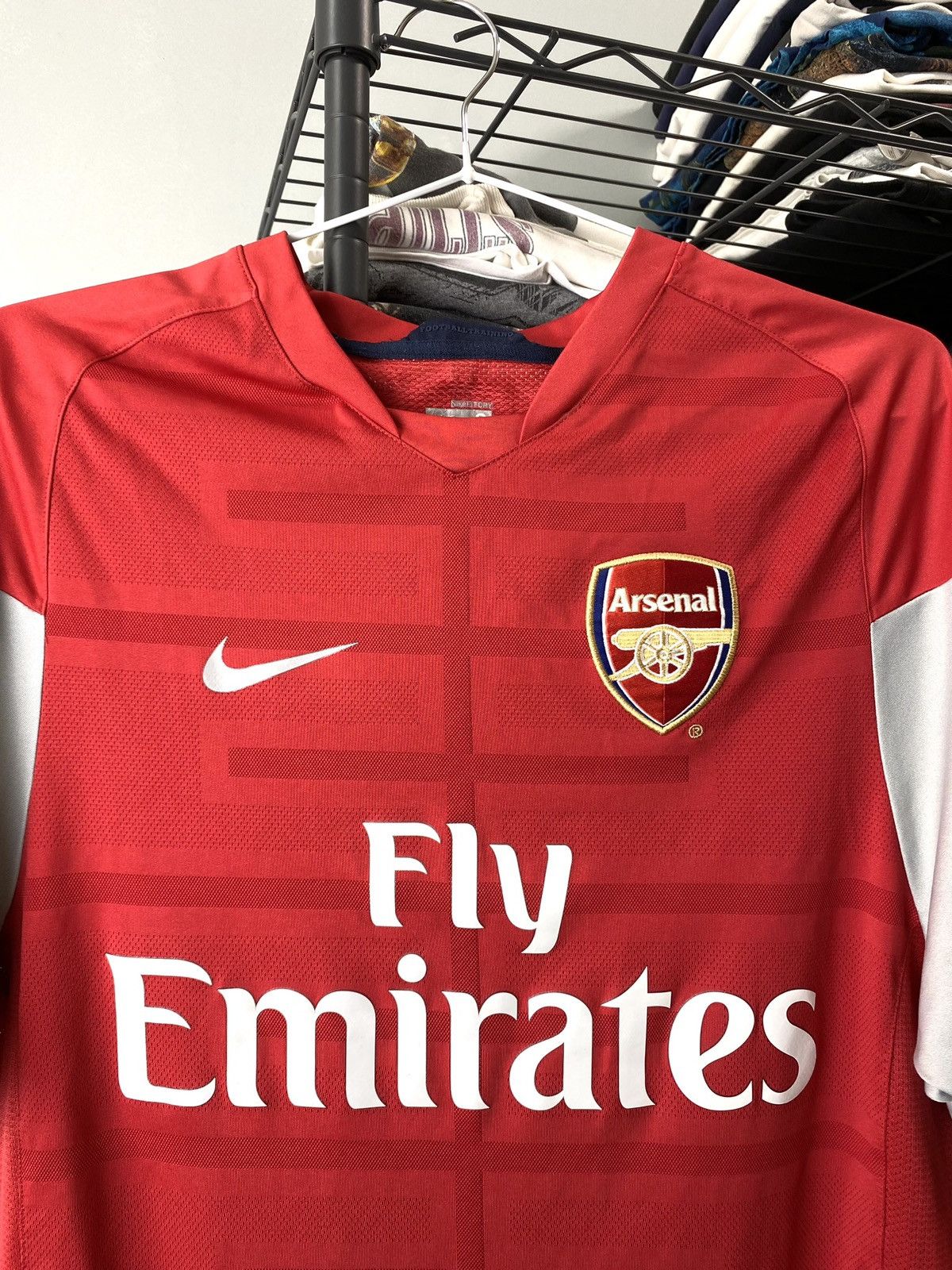 Nike Vintage Nike Arsenal Soccer Jersey T Shirt Size US S / EU 44-46 / 1 - 2 Thumbnail