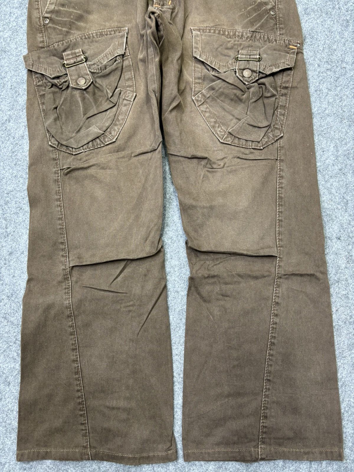 Edwin 💥FLARE💥EDWIN Multipockets Street Cropped Cargo Pant F784 Size US 34 / EU 50 - 4 Thumbnail