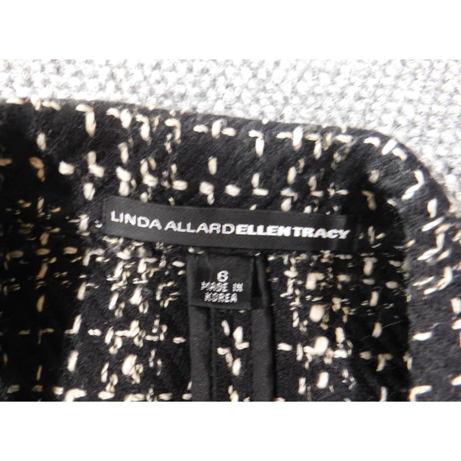 Ellen Tracy Linda Allard Ellen Tracy Blazer Jacket Women 6 Black Wool Plaid Open Zip Lined Wool Blend Regular Wool Coat/Blazer Women Men Size M / US 6-8 / IT 42-44 - 4 Thumbnail