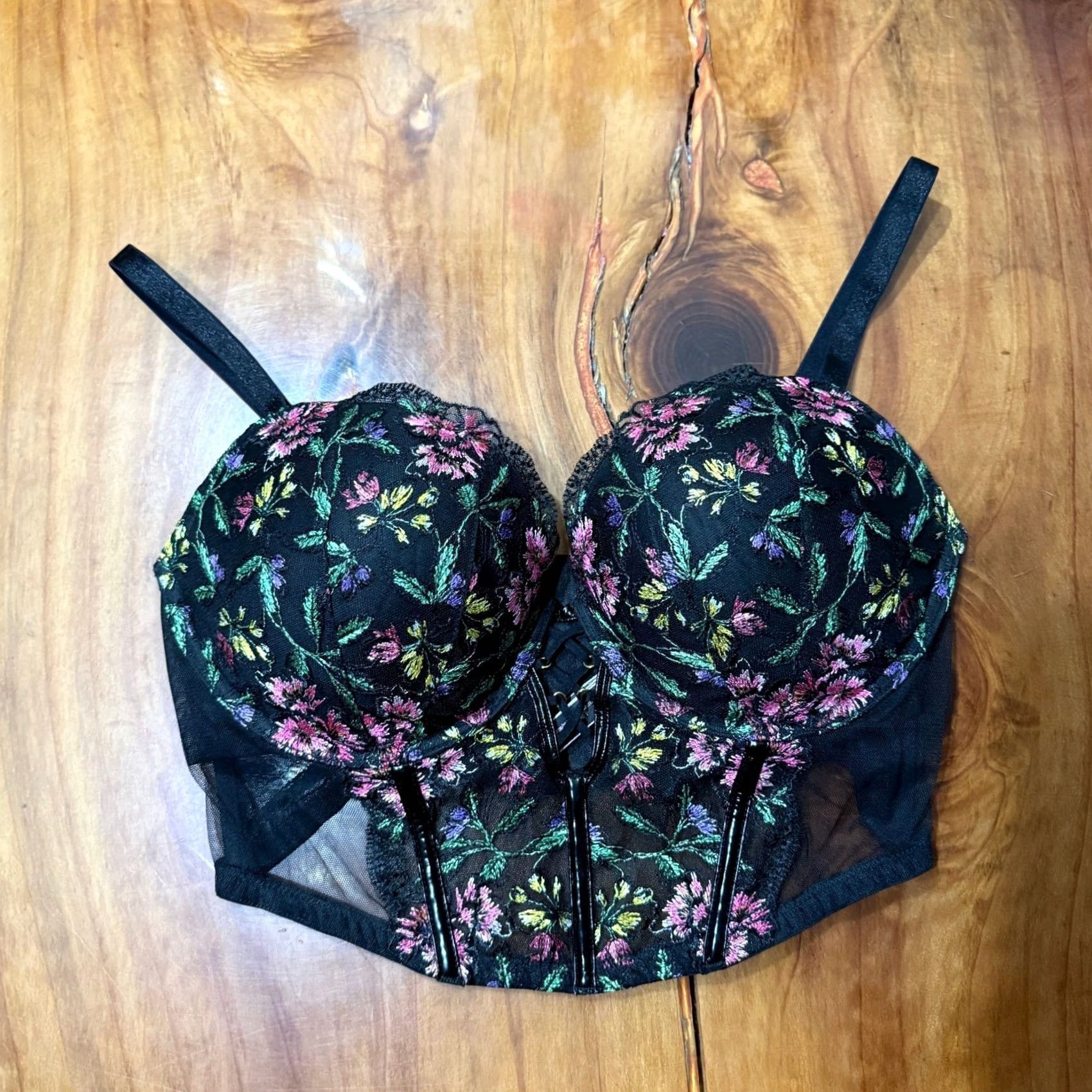 Victoria's Secret Victoria's Secret Very Sexy Push up Underwire Longline Floral Lace bra 36DD Women Size ONE SIZE - 2 Thumbnail
