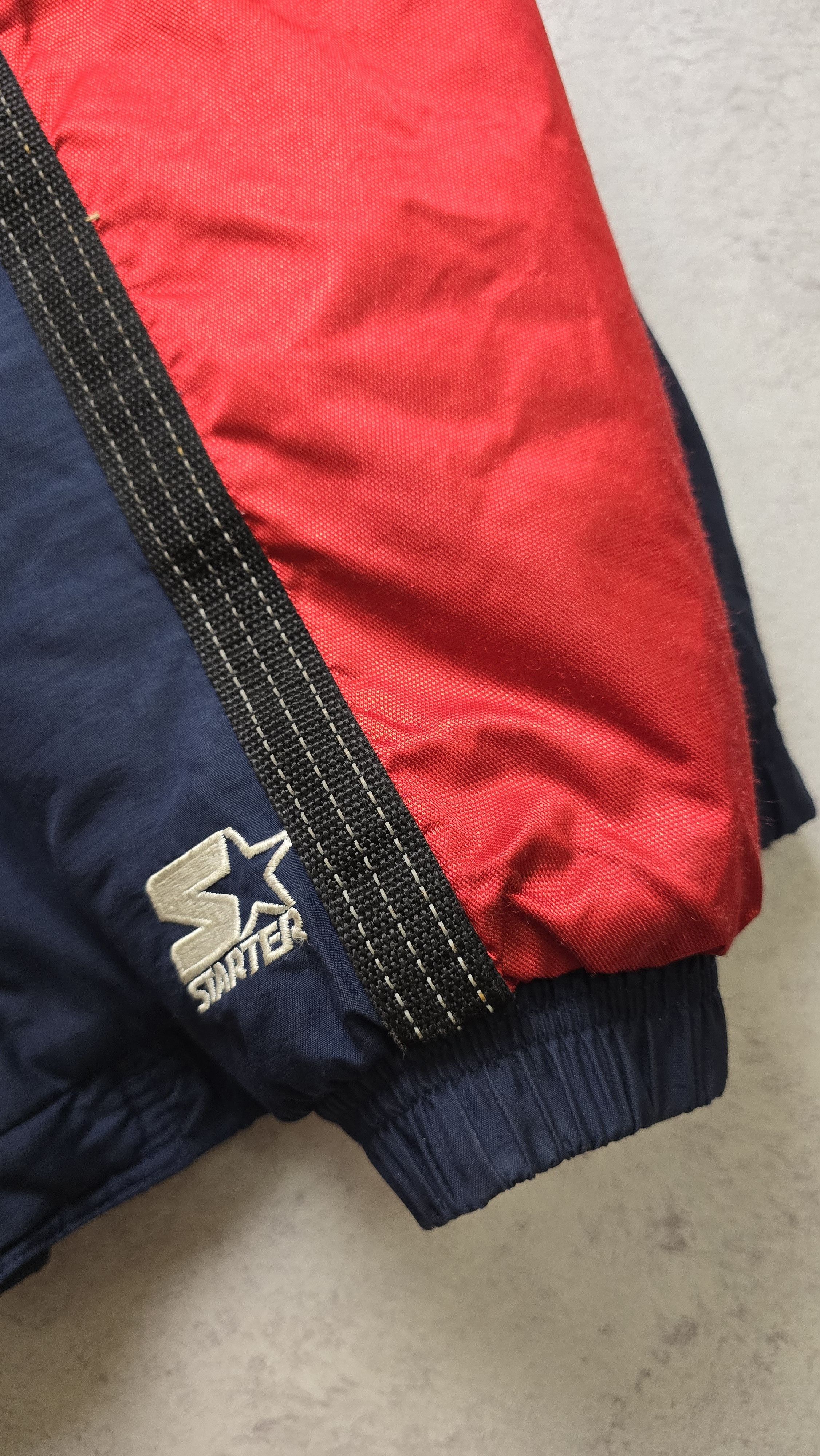 VTG New York Rangers Liberty 90s Puffer NHL Hockey Jacket