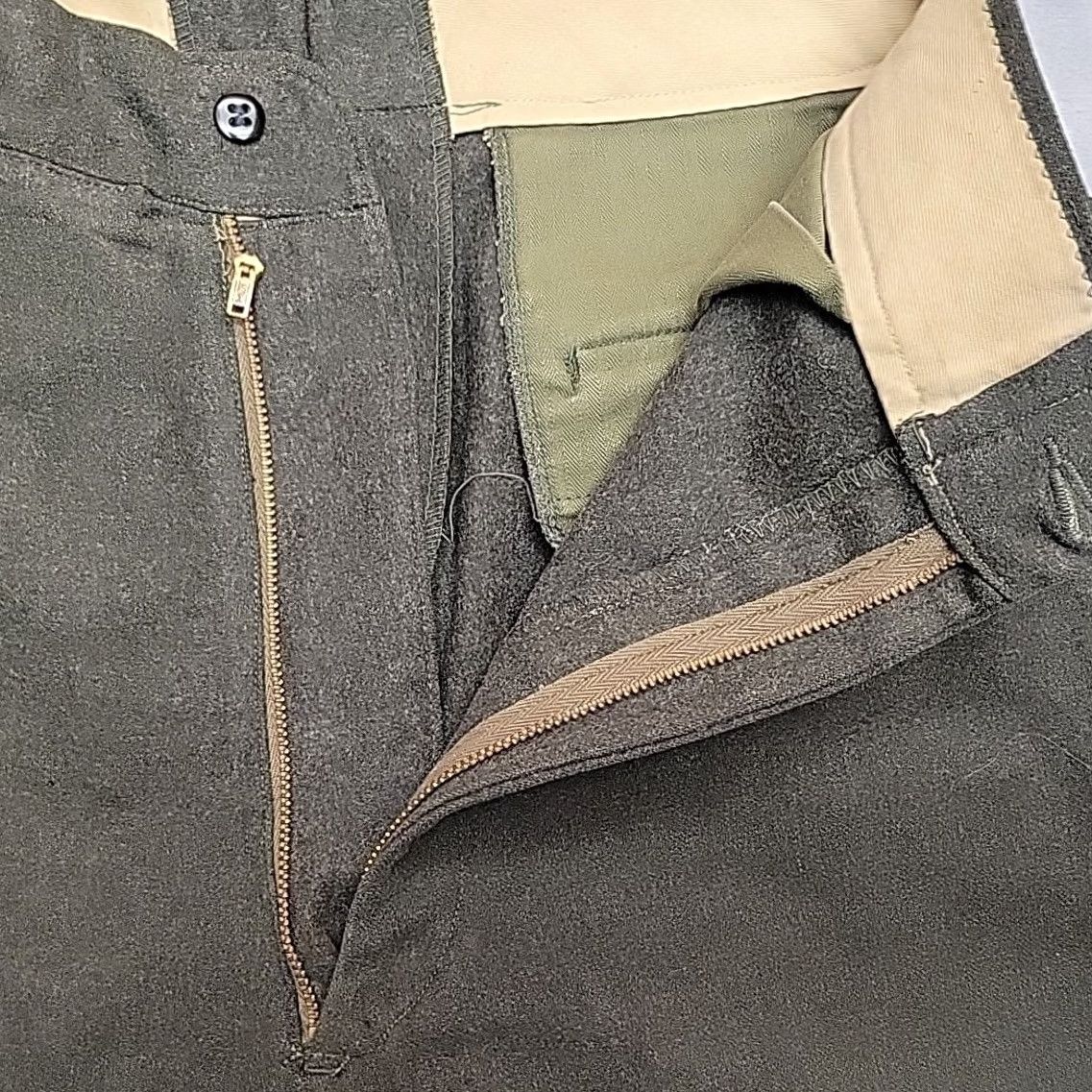 Vintage VINTAGE Military Pants Mens 32x31 Green Wool Zip Fly Flap Pocket 60s 70s READ Size US 32 / EU 48 - 4 Thumbnail