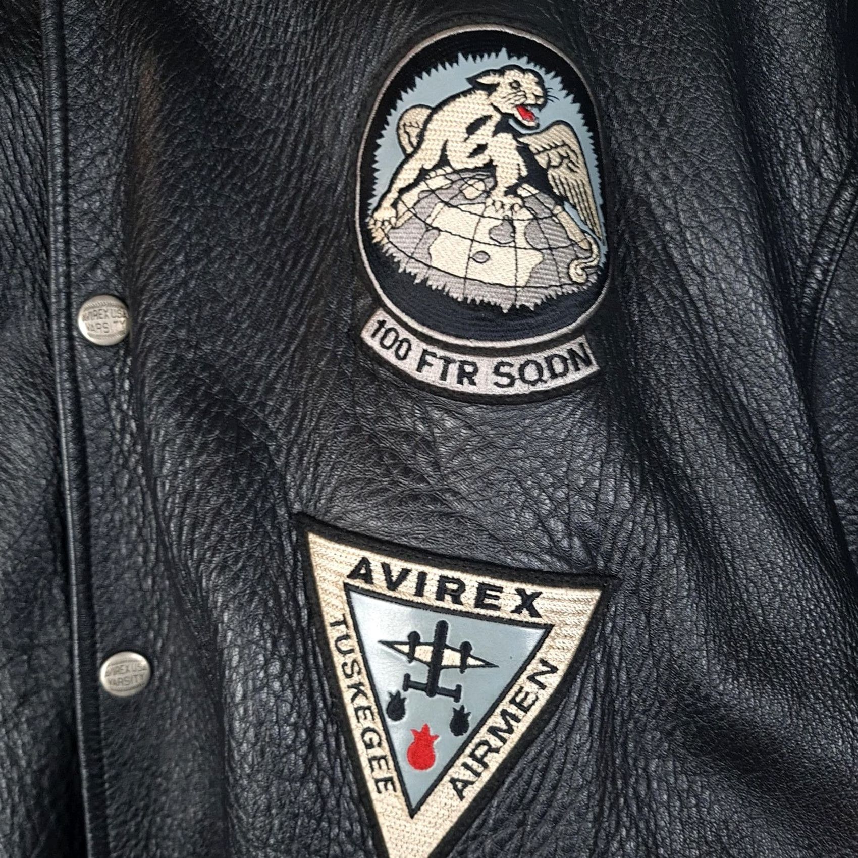 Avirex VINTAGE Avirex Jacket Mens 5XL Leather Bomber Black Aces Tuskegee Patch Military Patches Bomber Short Snap Collar M Size US XXL / EU 58 / 5 - 5 Thumbnail