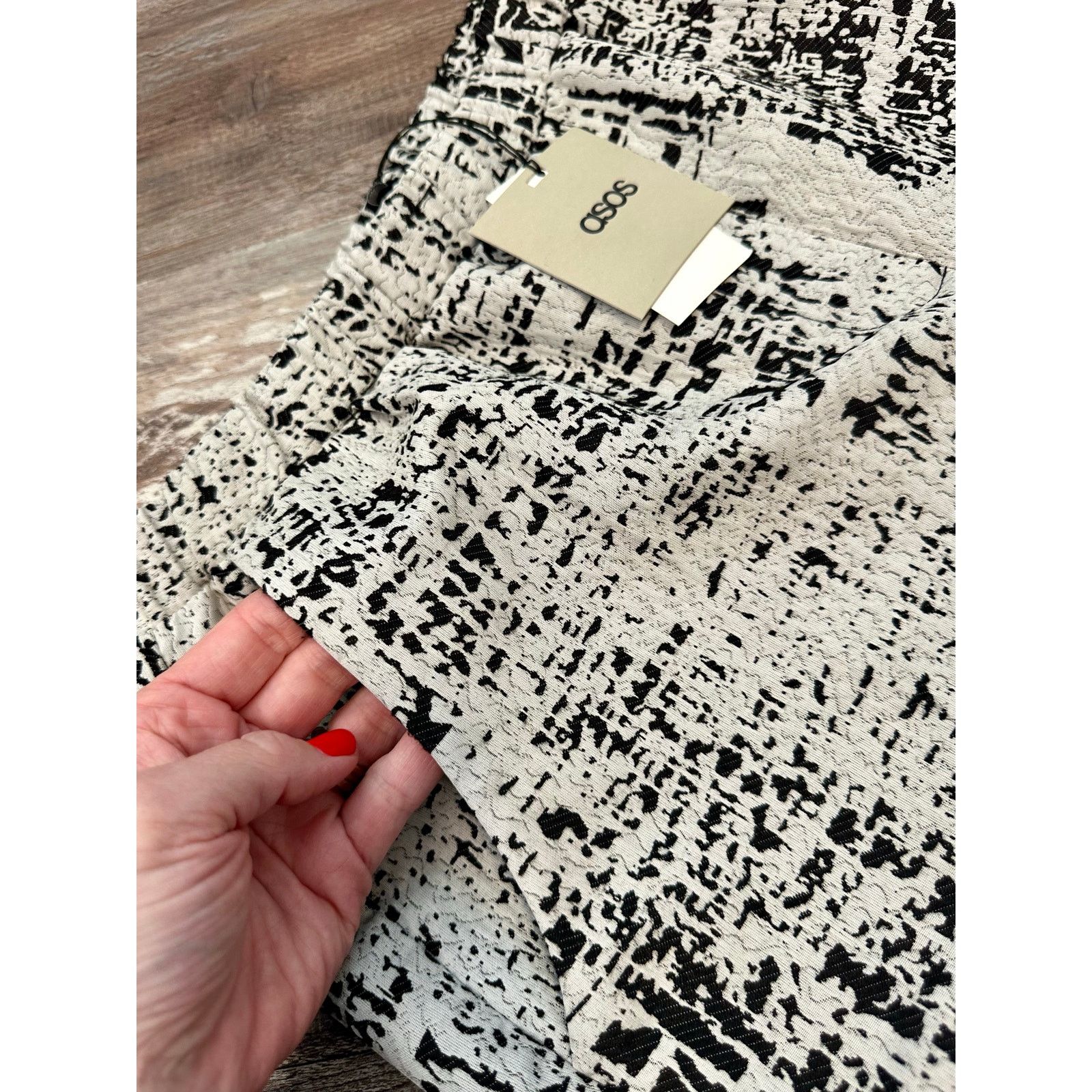 Asos ASOS Abstract black/gray print women's pants sz 8 NWT Size 30" / US 8 / IT 44 - 3 Thumbnail