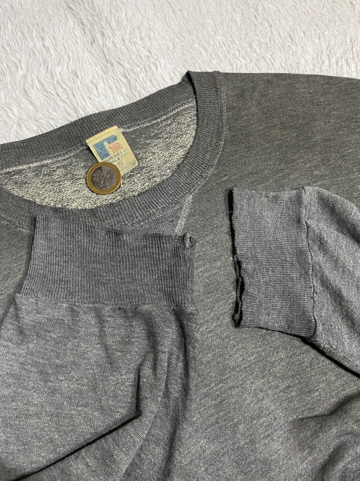 Russell Athletic Russell Athletic Gray Longsleeve (Vintage Vibe) Size US XXL / EU 58 / 5 - 4 Thumbnail