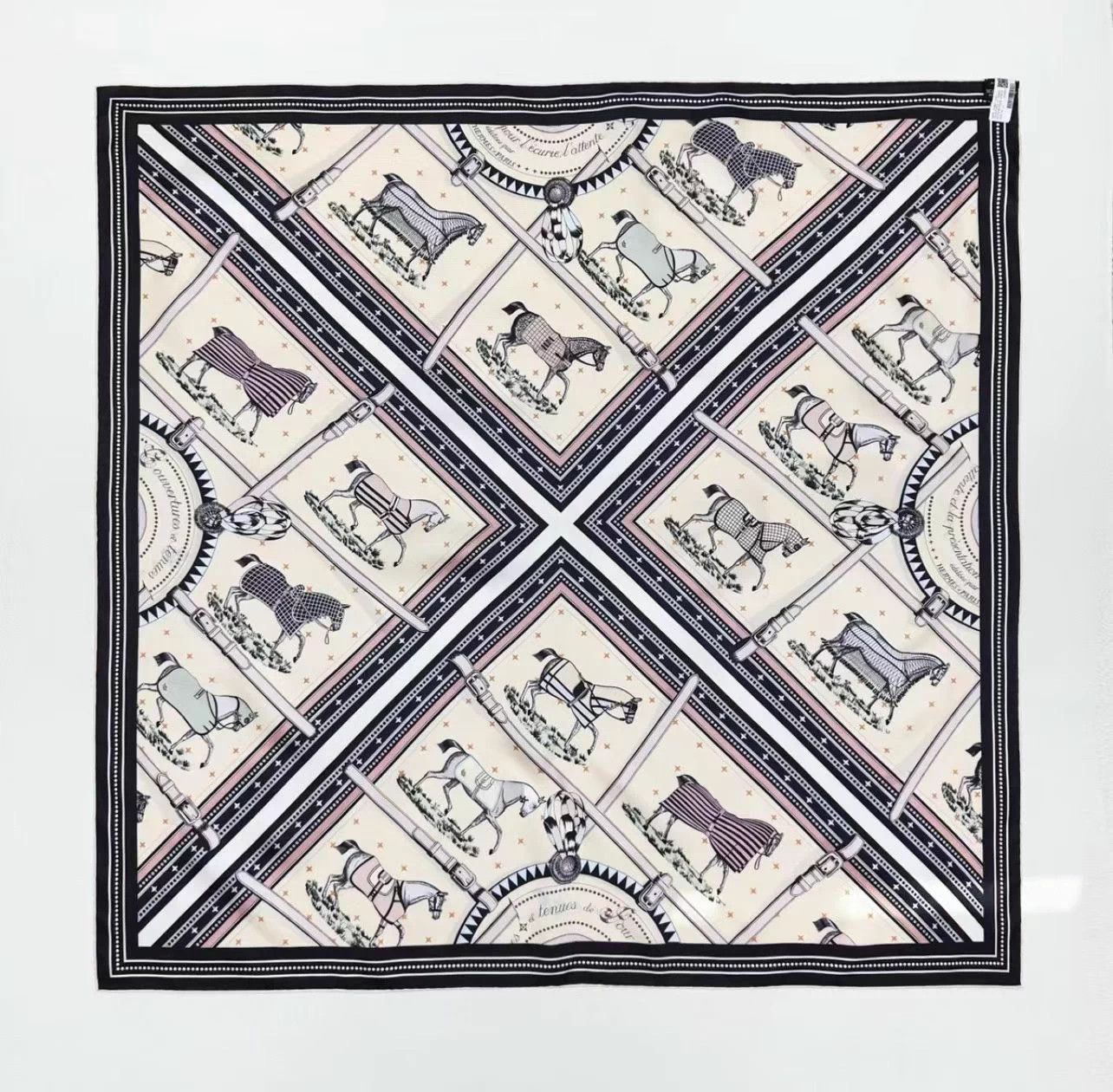 Hermes Hermès Cheval en Parade 90 2-sided Scarf Cream/Red/Black Size ONE SIZE - 7 Thumbnail