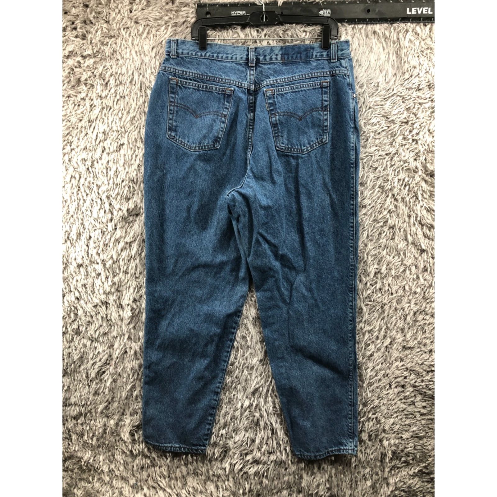 Levi's VINTAGE Levi's Jeans Size 22 34x30 Womens Blue High Rise Taper Mom Levi's 500 Series Regular Denim 5-Pocket Mens Womens Girls Size 40" / US 18 - 6 Thumbnail