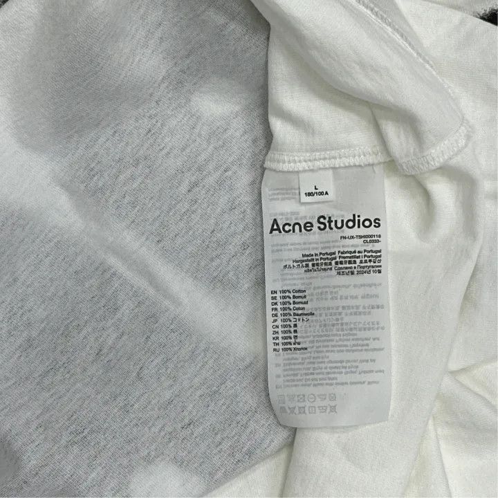 Acne Studios Acne Studios Graffiti Logo White T-Shirt Size US L / EU 52-54 / 3 - 1 Thumbnail
