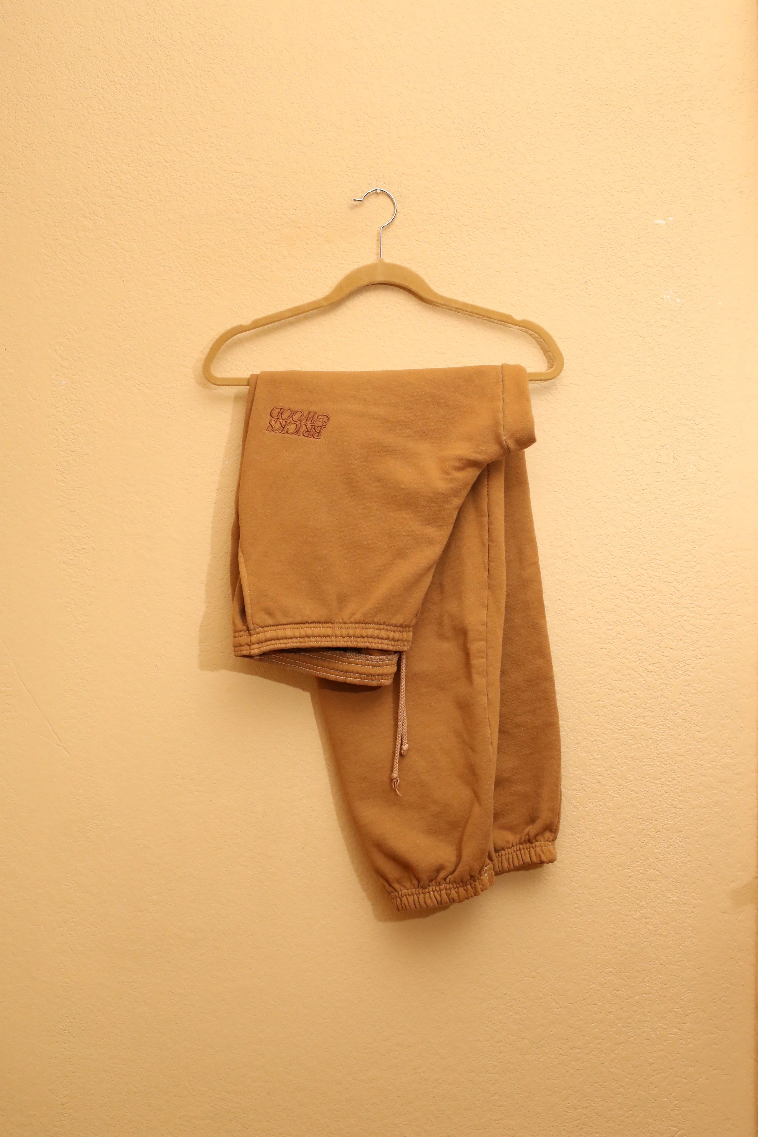 Bricks & Wood Bricks & Wood Heavyweight Relaxed Fit Logo Sweatpants (XL) Size US 36 / EU 52 - 1 Thumbnail