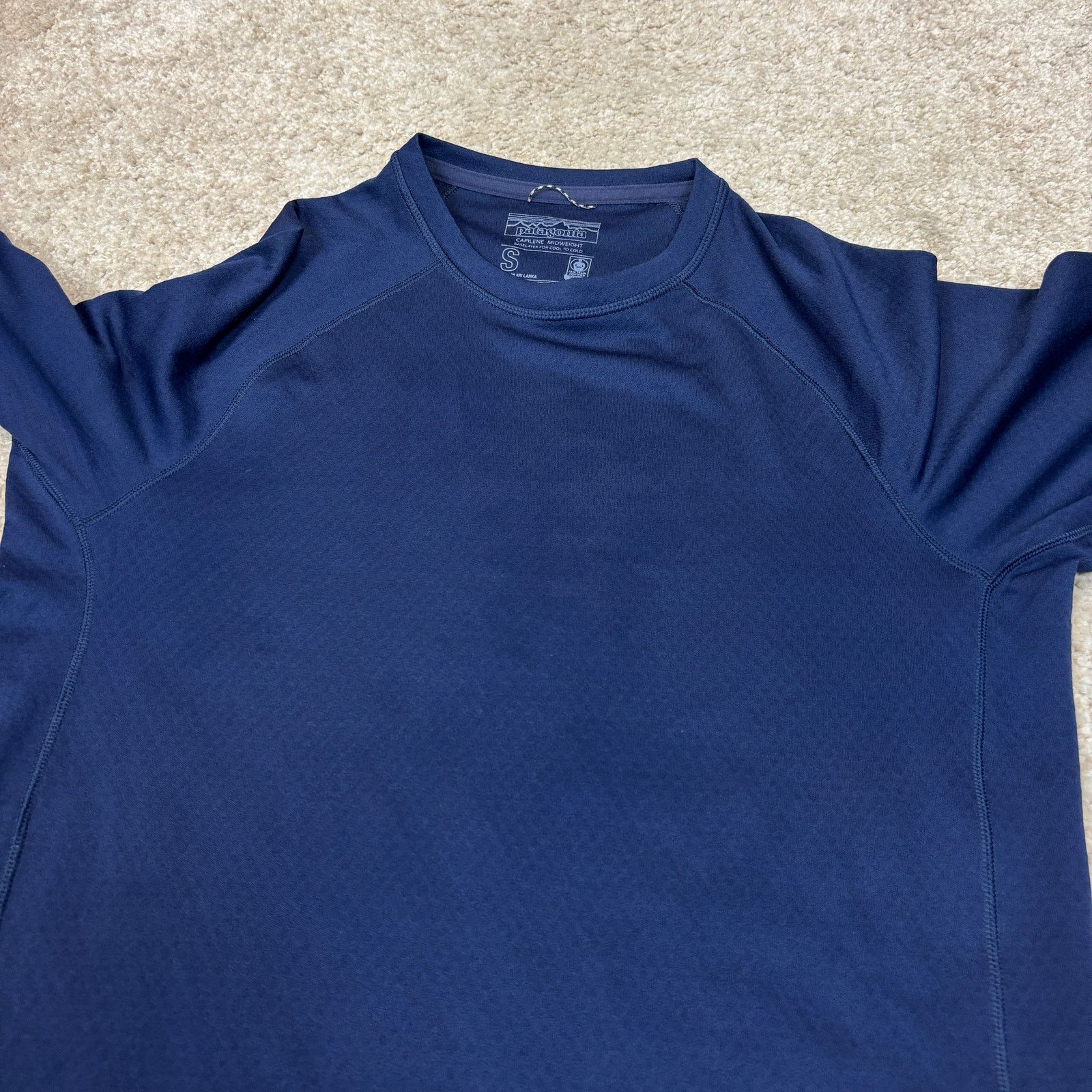 Patagonia Patagonia Capilene Midweight Crewneck Baselayer Shirt Mens S Size US S / EU 44-46 / 1 - 10 Thumbnail