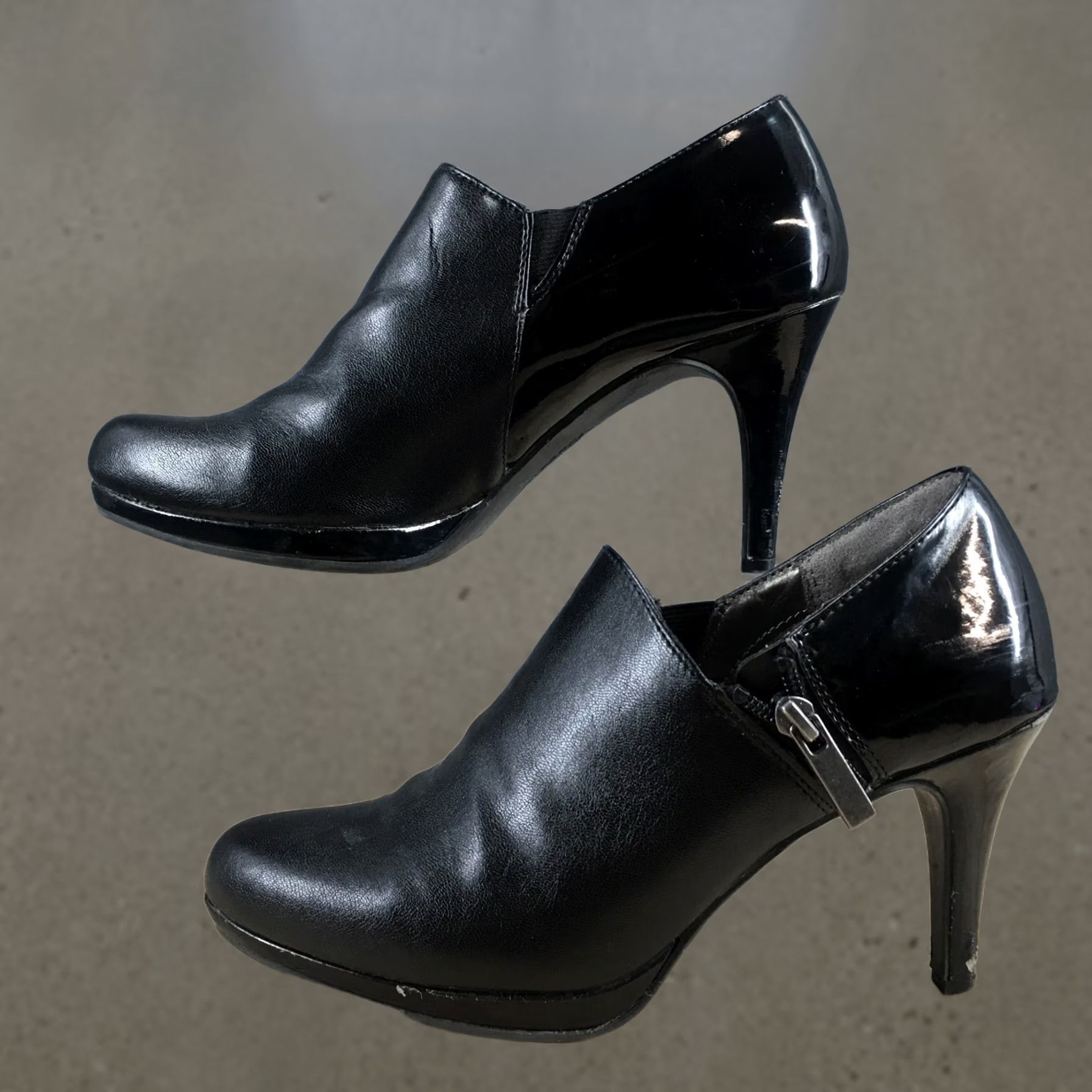 Vintage LifeStride Heels Womens 6.5 Velocity Pumps Stiletto Black Leather Zip Up Casual Size US 7 / IT 37 - 1 Thumbnail