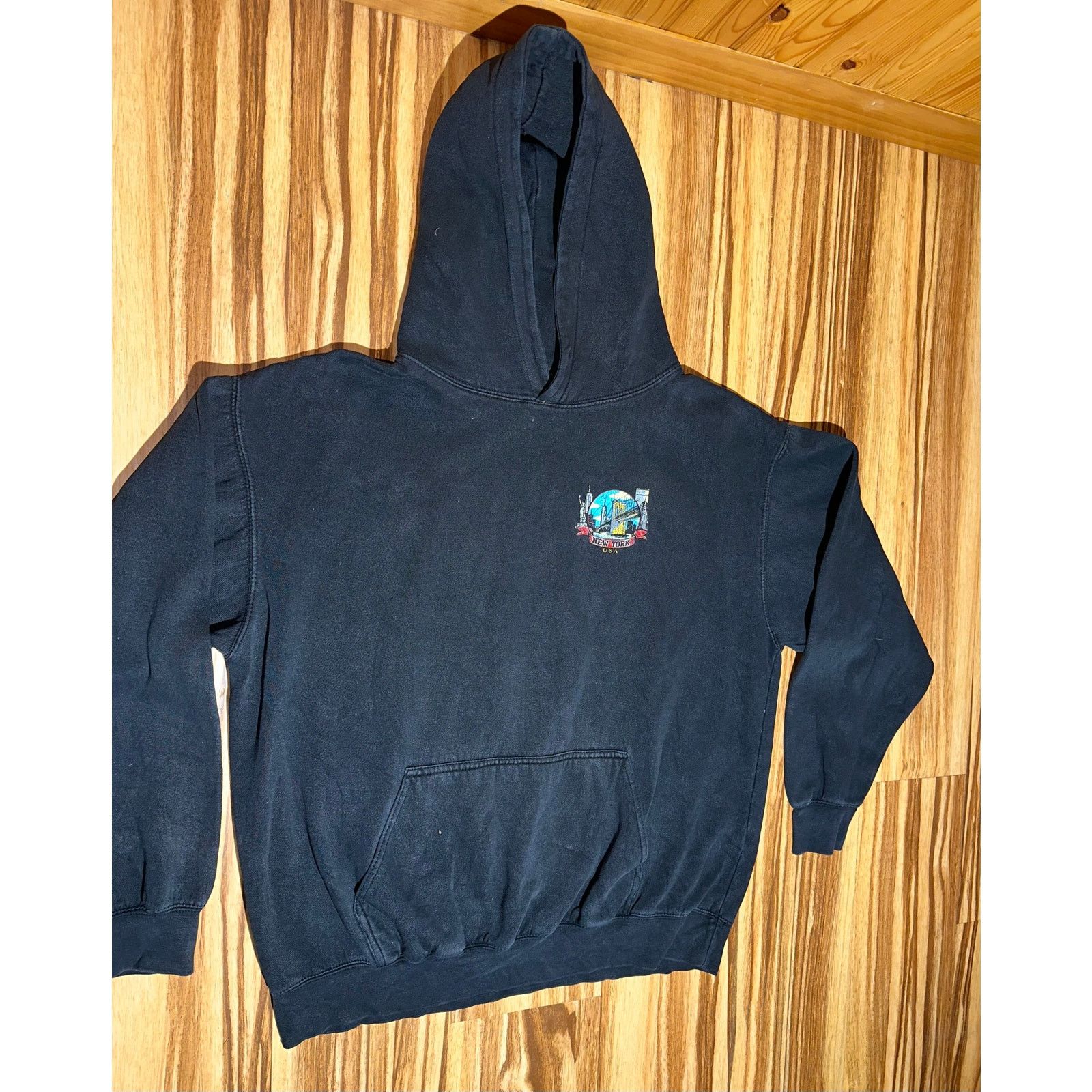 & Other Stories New York USA Black Hoodie Size XL Size US XL / EU 56 / 4 - 4 Thumbnail