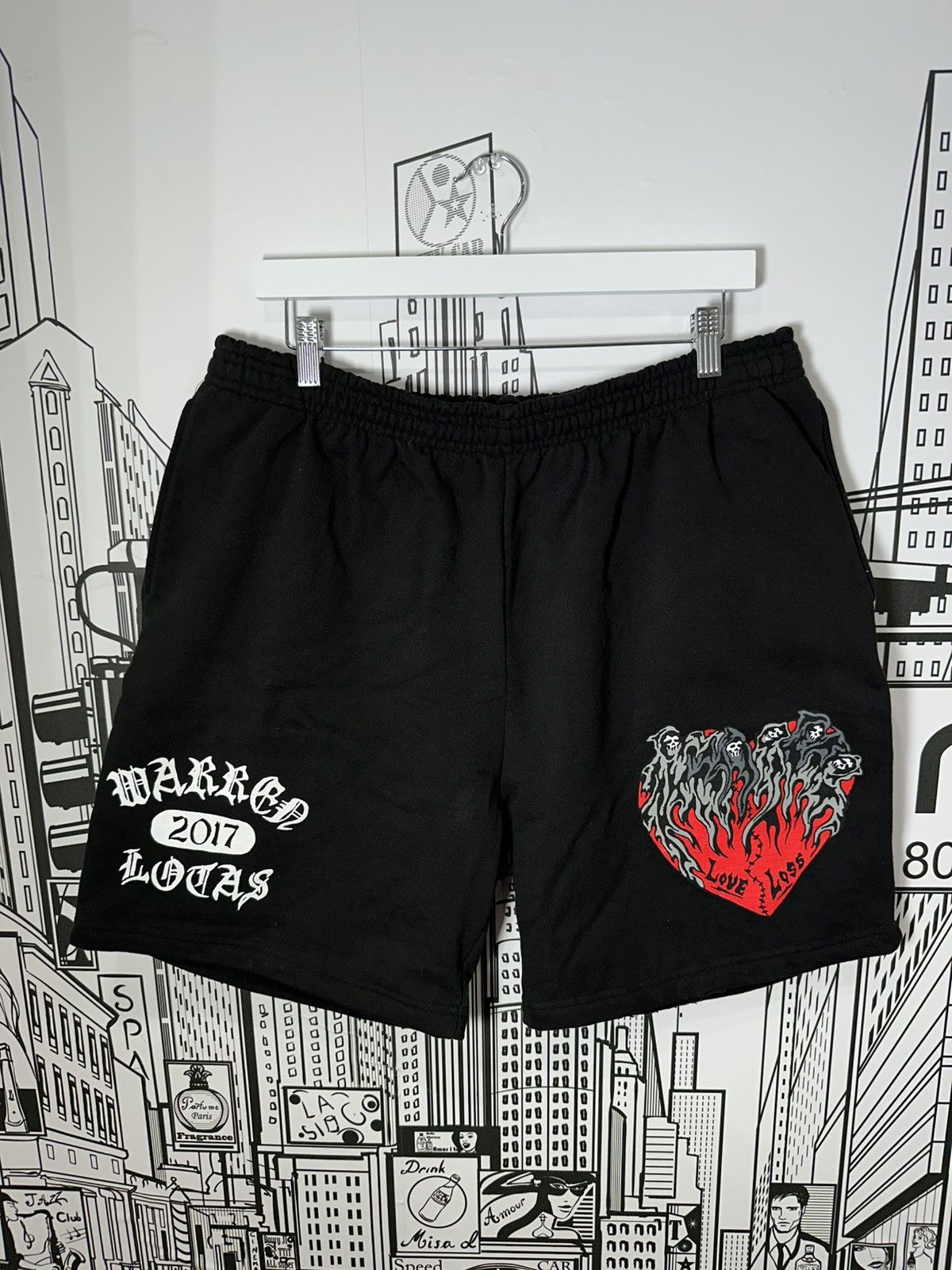 Warren Lotas Warren Lotas Love Loss Heart Shorts Black 2XL Size US 36 / EU 52 - 1 Thumbnail
