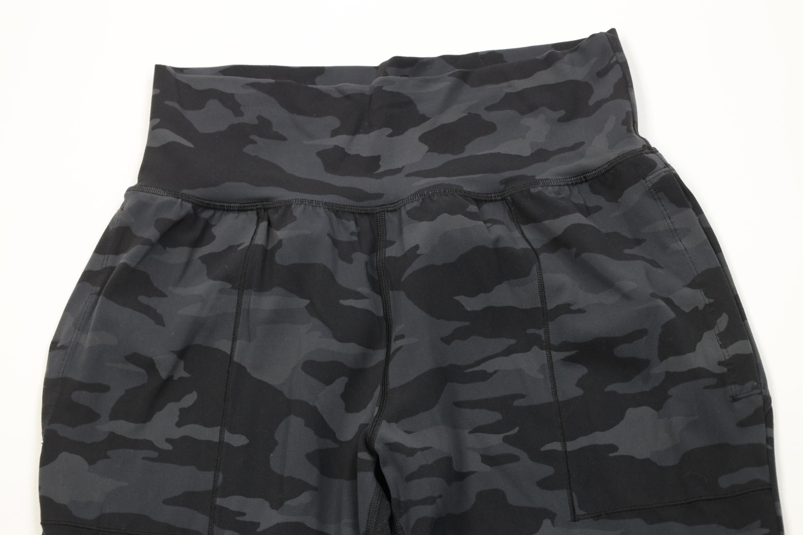 Athleta Athleta Salutation Camo Camouflage Cuffed Joggers Pants Size 26" / US 2 / IT 38 - 2 Thumbnail