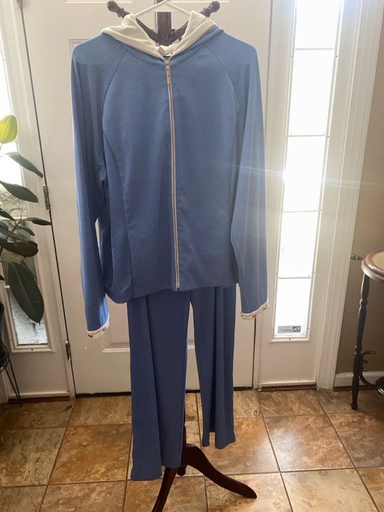 image of St John Couture Women's St. John Sport Blue And White Tracksuit Size L