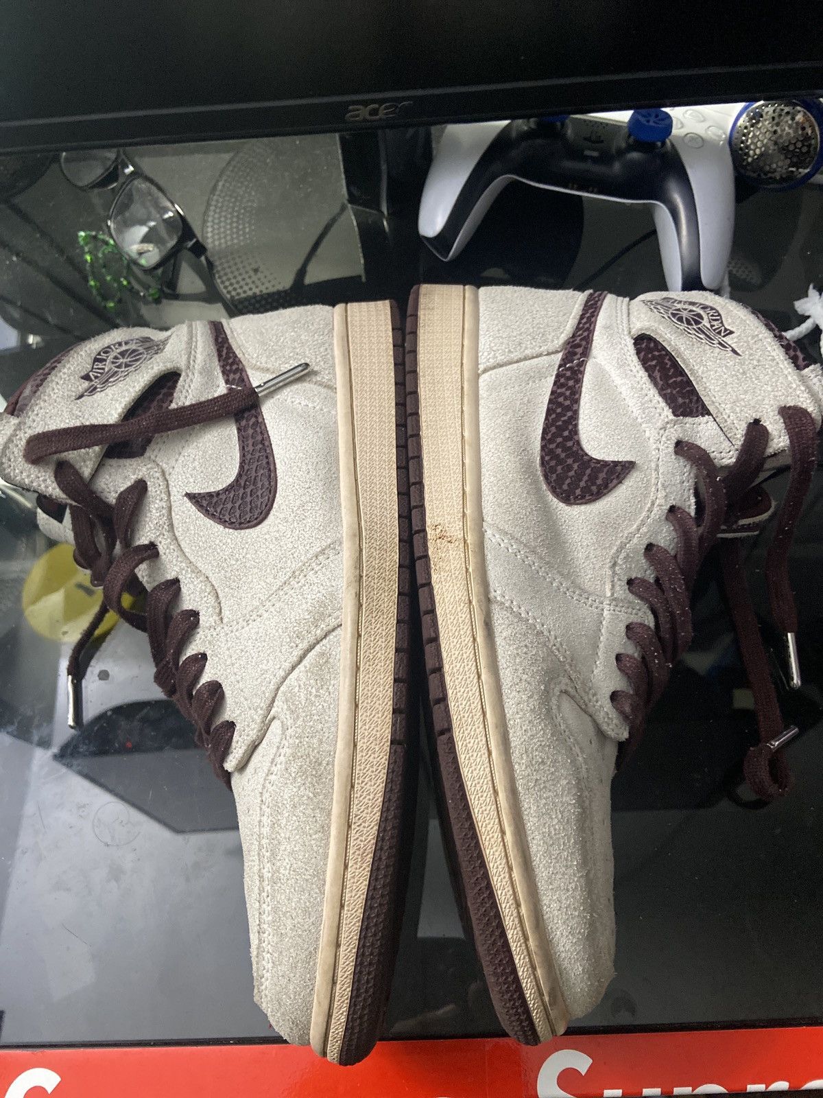 A Ma Maniere × Jordan Brand × Nike AJ 1 x A Ma Maniere Size US 9.5 / EU 42-43 - 4 Thumbnail