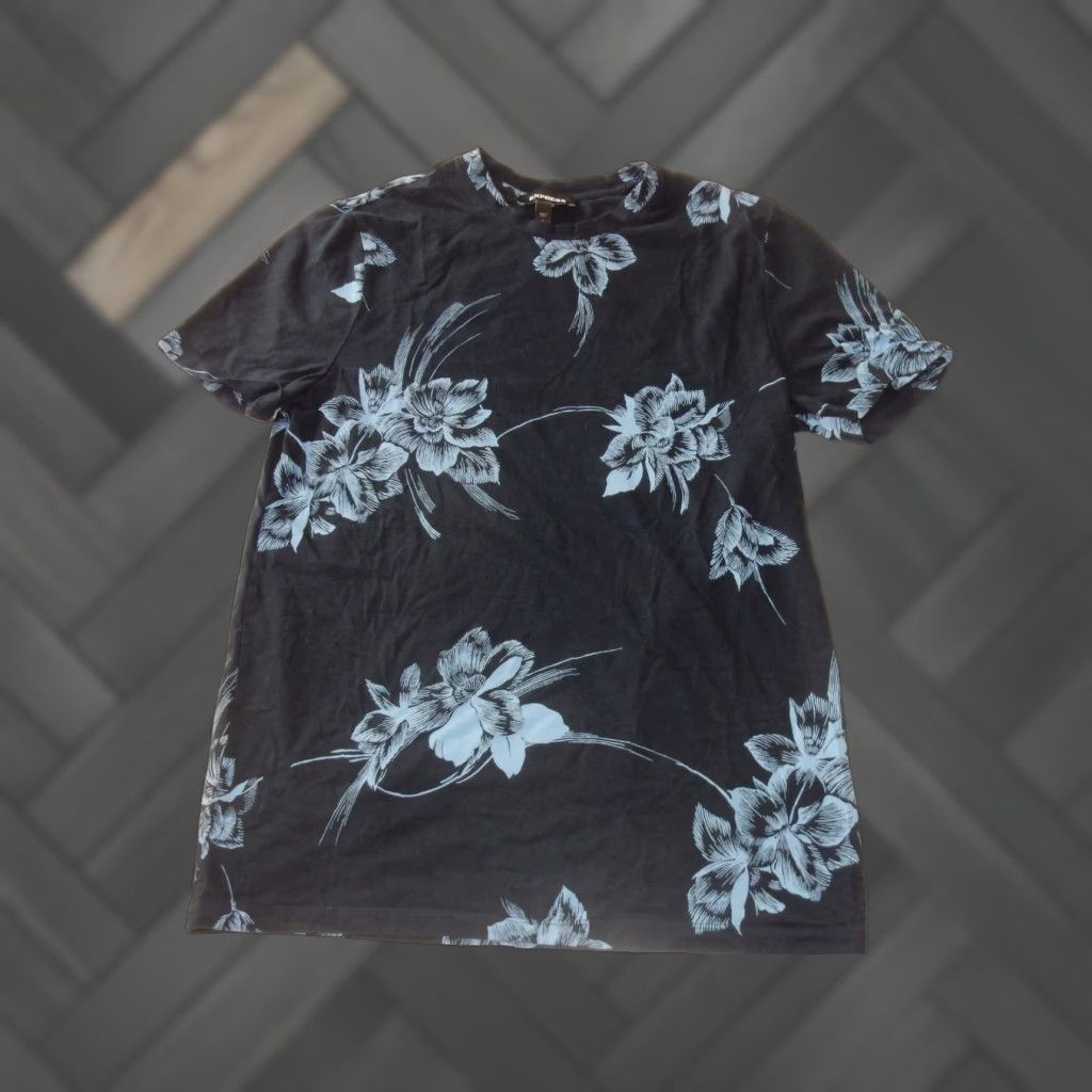 Express Express Shirt Men S Floral Black Short Sleeve T-Shirt Size US S / EU 44-46 / 1 - 1 Thumbnail