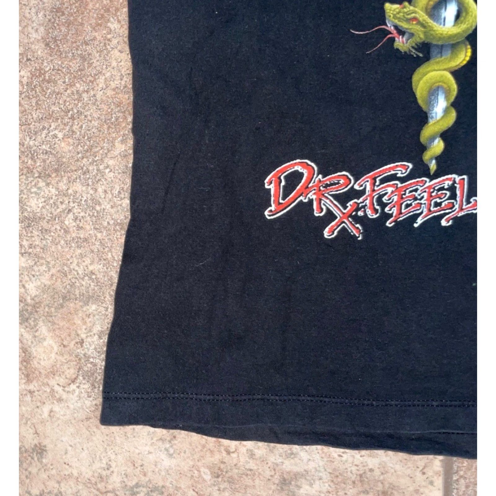 Vintage VTG Vinyl T shirt Motley Crew Dr Feel Good Graphic Tee Size Small Mens Black Team Merchandise 80s 90s Fans Size US S / EU 44-46 / 1 - 3 Thumbnail