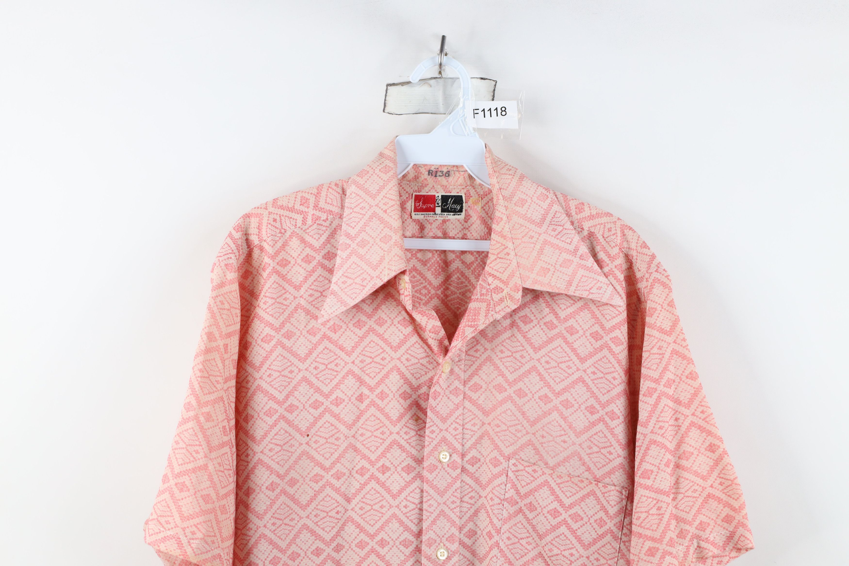 Vintage Vintage 60s Macys Geometric Collared Button Shirt Pink USA Size US XL / EU 56 / 4 - 2 Thumbnail