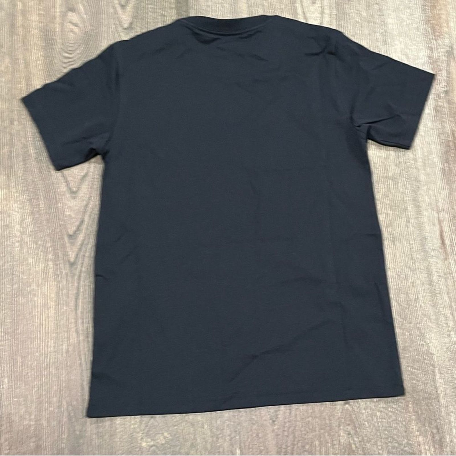 Converse NWOT Converse Leopard Chuck Taylor Patch T-Shirt Slim Fit S Size S / US 4 / IT 40 - 5 Thumbnail