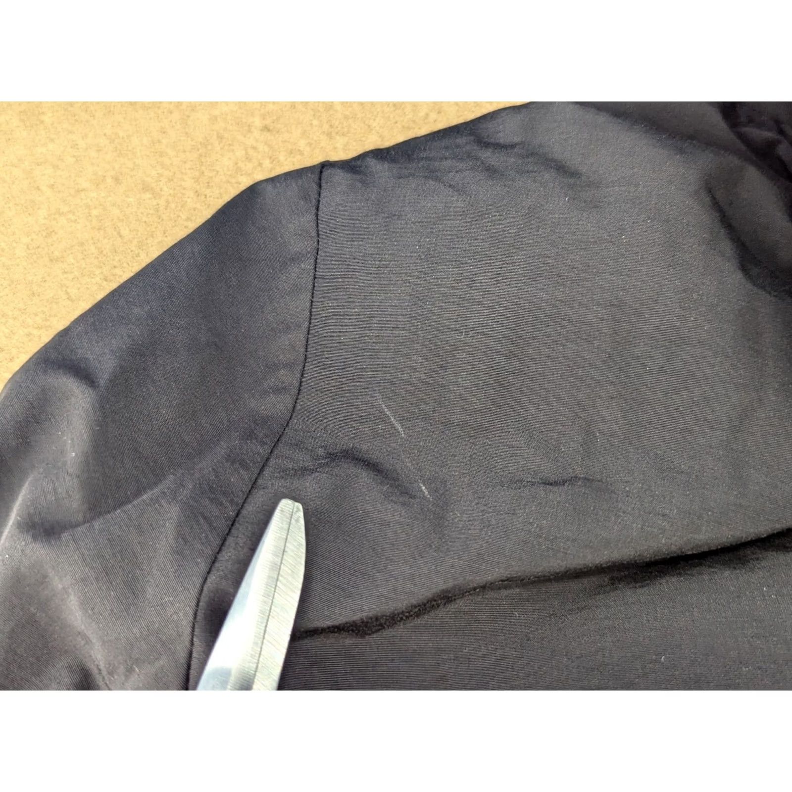 Vintage Air Force Peace and Freedom Womens Puffer Jacket Hooded Parka Black Size L Size L / US 10 / IT 46 - 5 Thumbnail