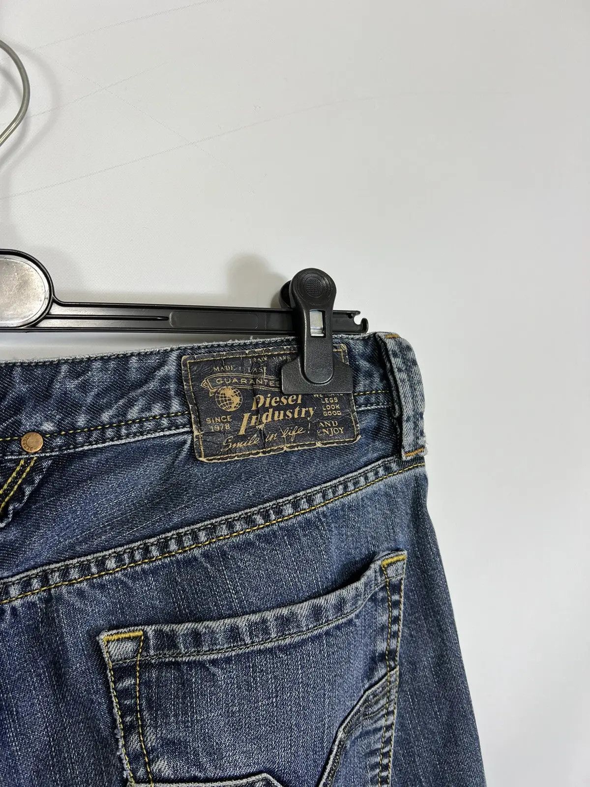 Designer × Diesel Diesel denim jeans made in Italy Size US 32 / EU 48 - 4 Thumbnail
