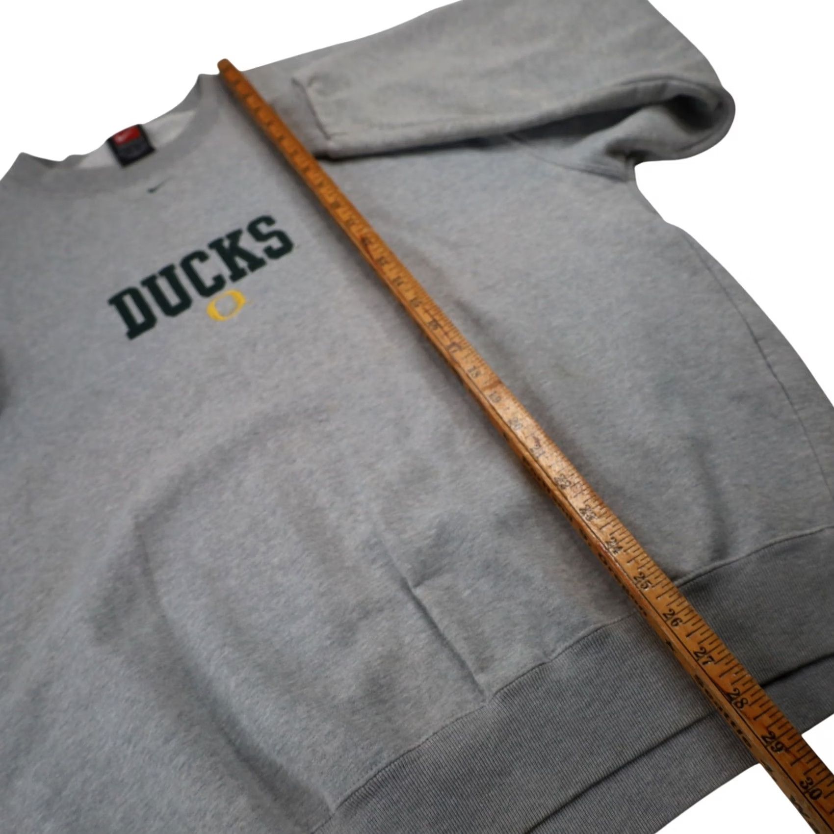 Nike VINTAGE Nike University of Oregon Ducks Spellout Sweatshirt Mens Sweatshirt Gray L Size US L / EU 52-54 / 3 - 8 Thumbnail