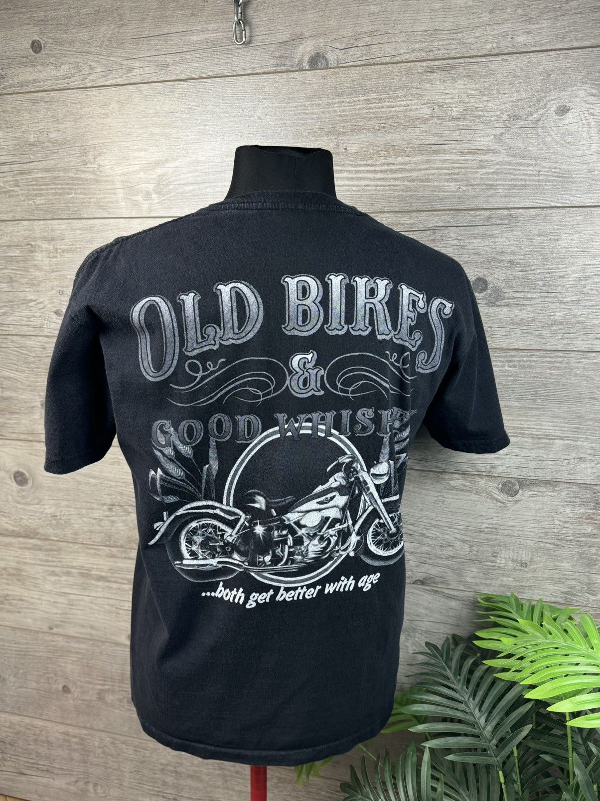 Vintage Vintage 90s Old Bikes Good Whiskey Sweatshirt Size L Size US L / EU 52-54 / 3 - 3 Thumbnail