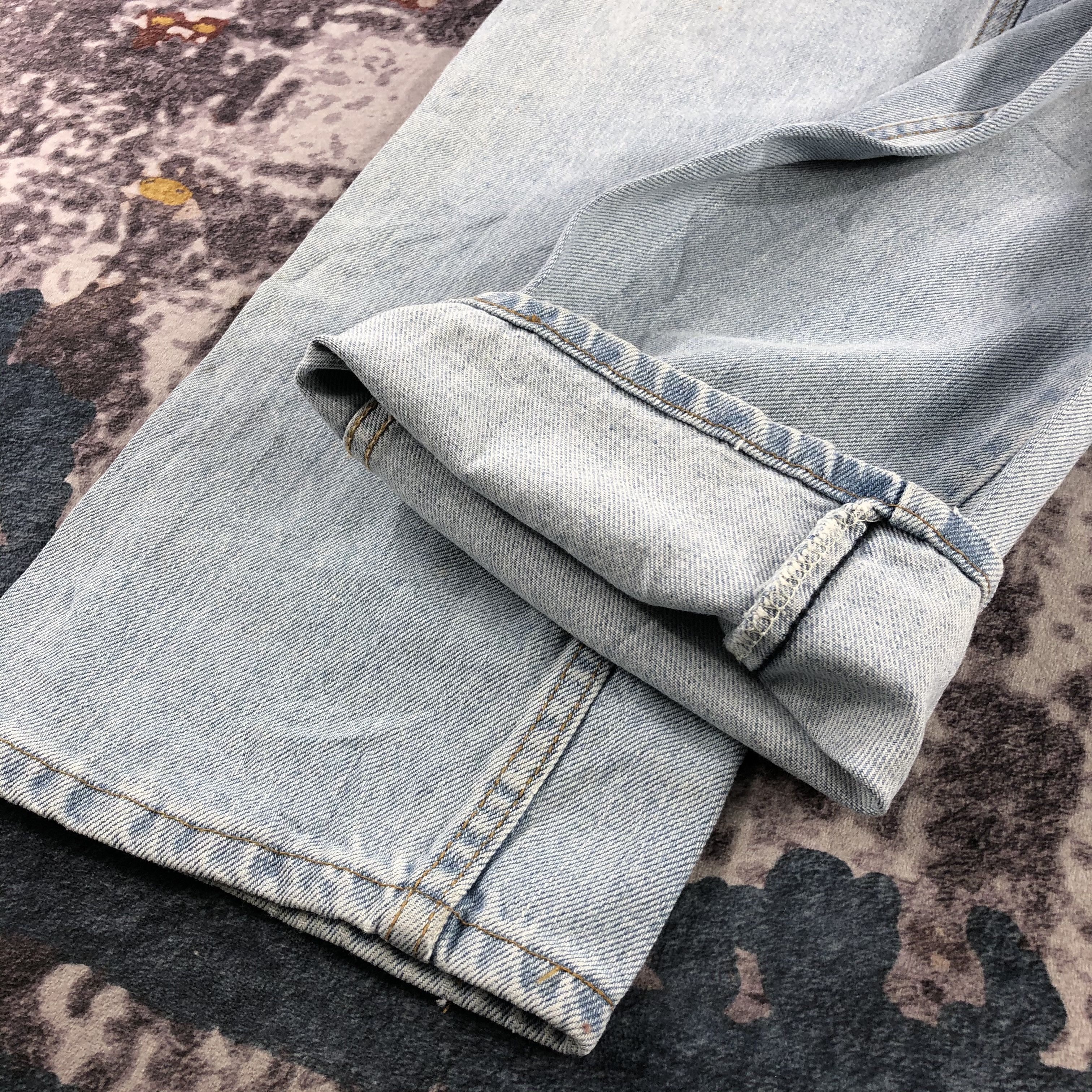 Levi's × Vintage Vintage Light Wash Levis 505 Jeans-JM3133 Size US 32 / EU 48 - 6 Thumbnail