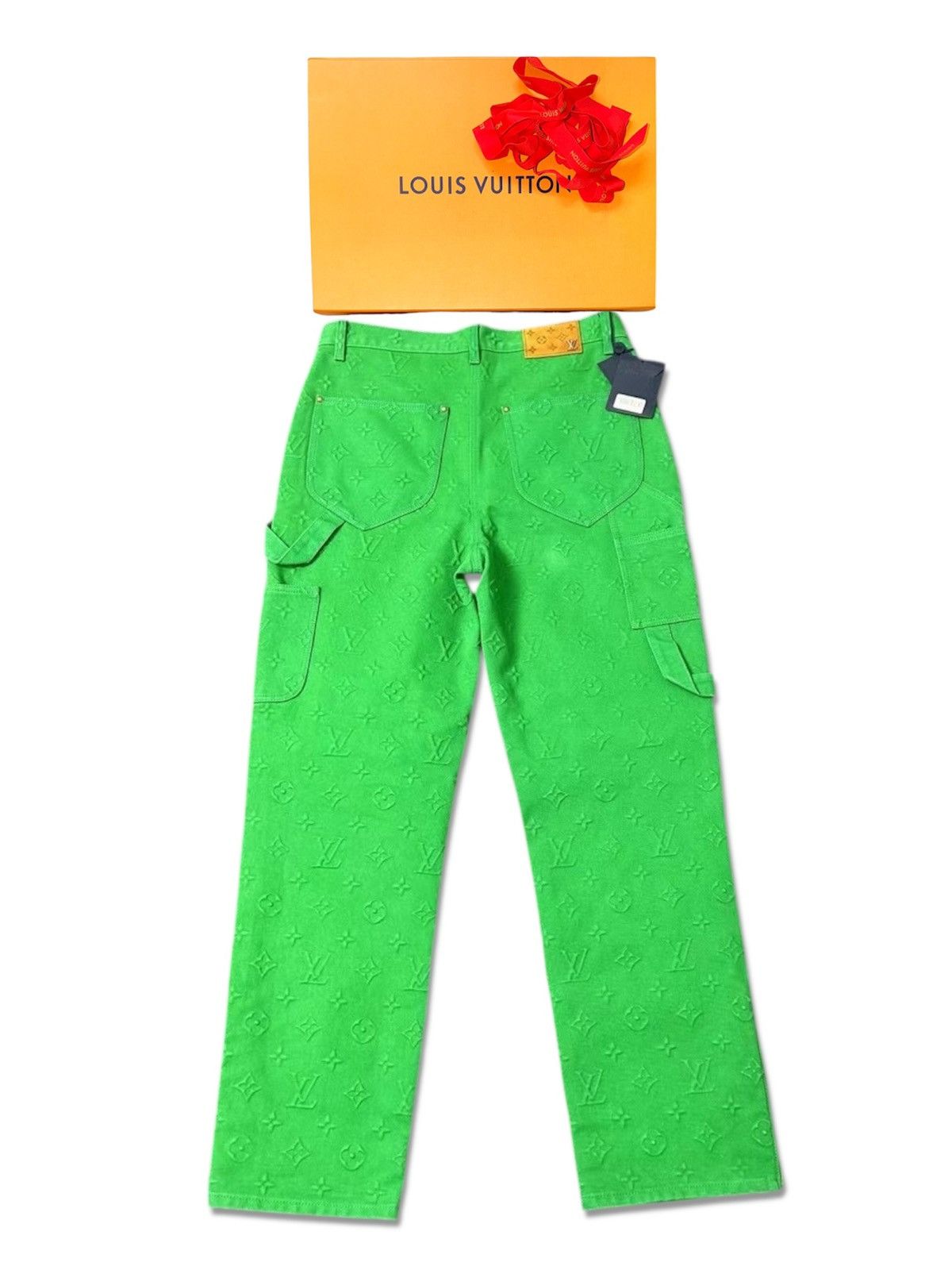 Louis Vuitton LOUIS VUITTON 32 Carpenter Embossed Monogram Denim Jeans Size US 32 / EU 48 - 2 Thumbnail