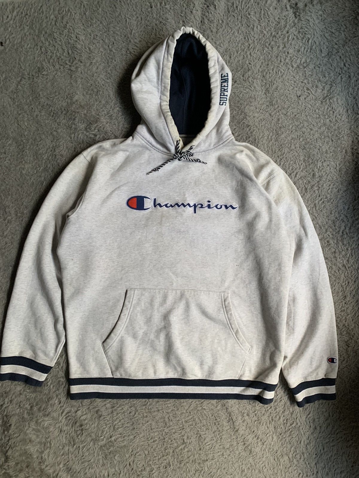 Champion × Supreme SS 15 Supreme x Champion Pullover Hoodie Size US XL / EU 56 / 4 - 1 Thumbnail