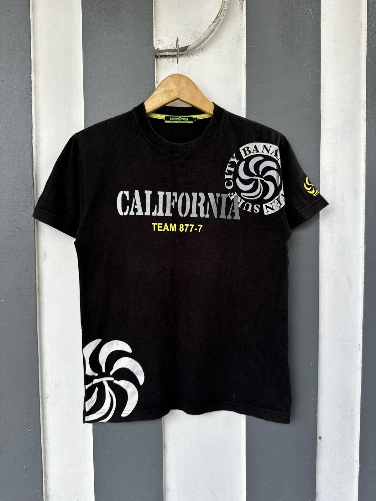 If Six Was Nine × Japanese Brand × Le Grande Bleu (L.G.B.) SURF CITY BANANA SEVEN CALIFORNIA SHIRT HAWAII STYLE Size US S / EU 44-46 / 1 - 1 Thumbnail