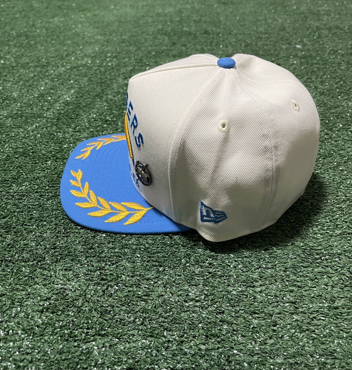 New Era Los Angeles Chargers New Era 2025 NFL Draft 59FIFTY Cream Size ONE SIZE - 3 Thumbnail