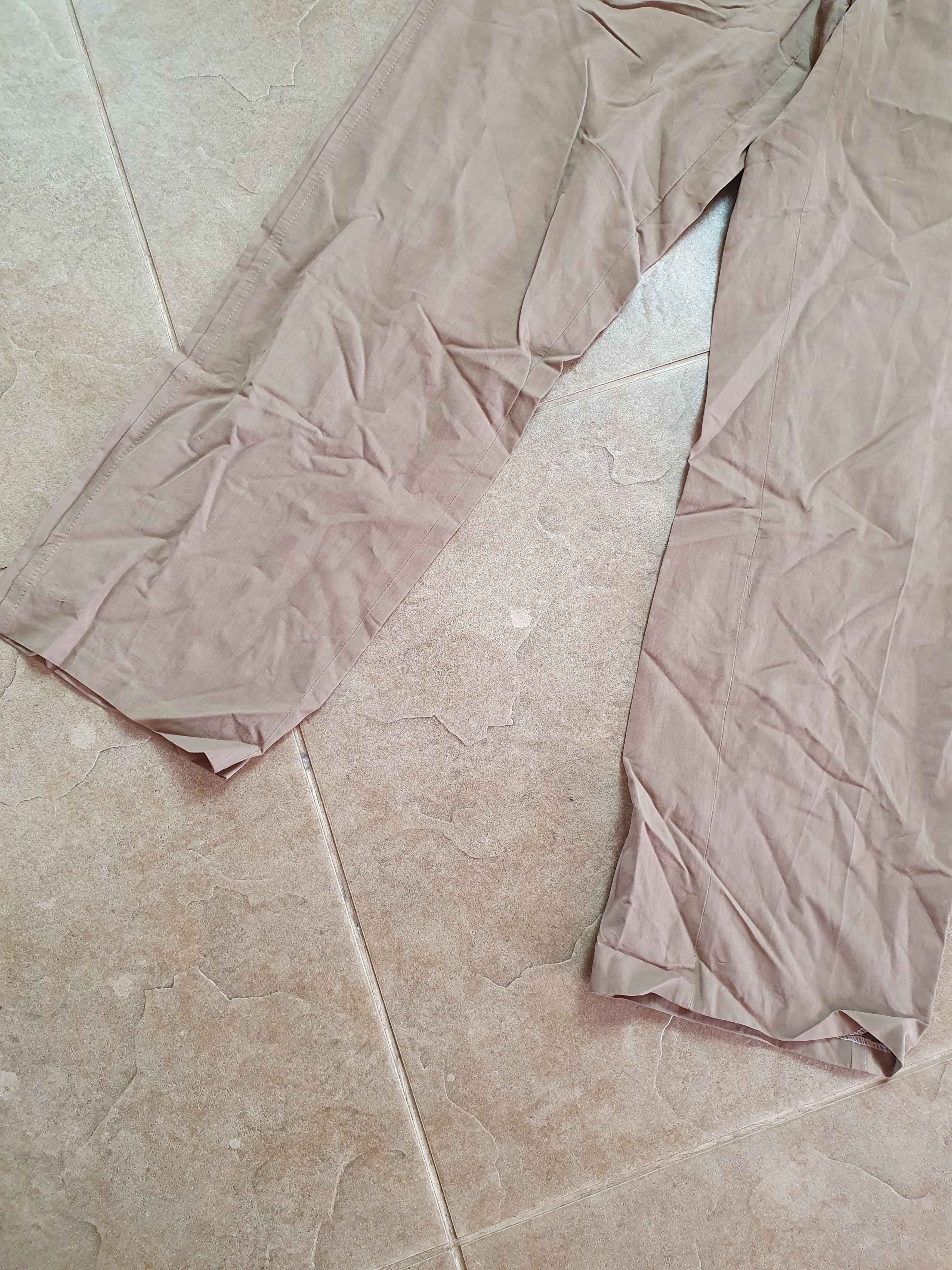 Prada Women's Prada capri pants chinos breeches beige size 46 Size 32" / US 10 / IT 46 - 3 Thumbnail