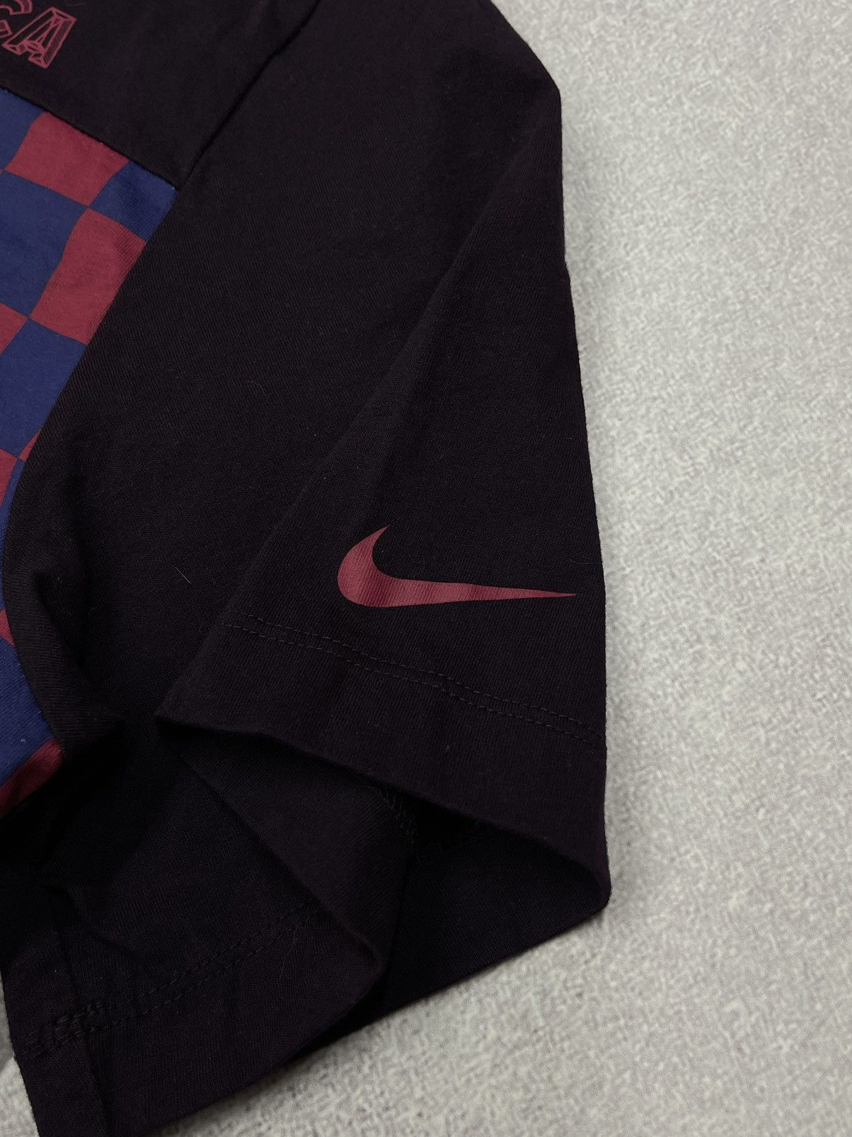 Nike Mens Nike Barcelona T Shirt Soccer Jersey Football Club Size US L / EU 52-54 / 3 - 6 Thumbnail