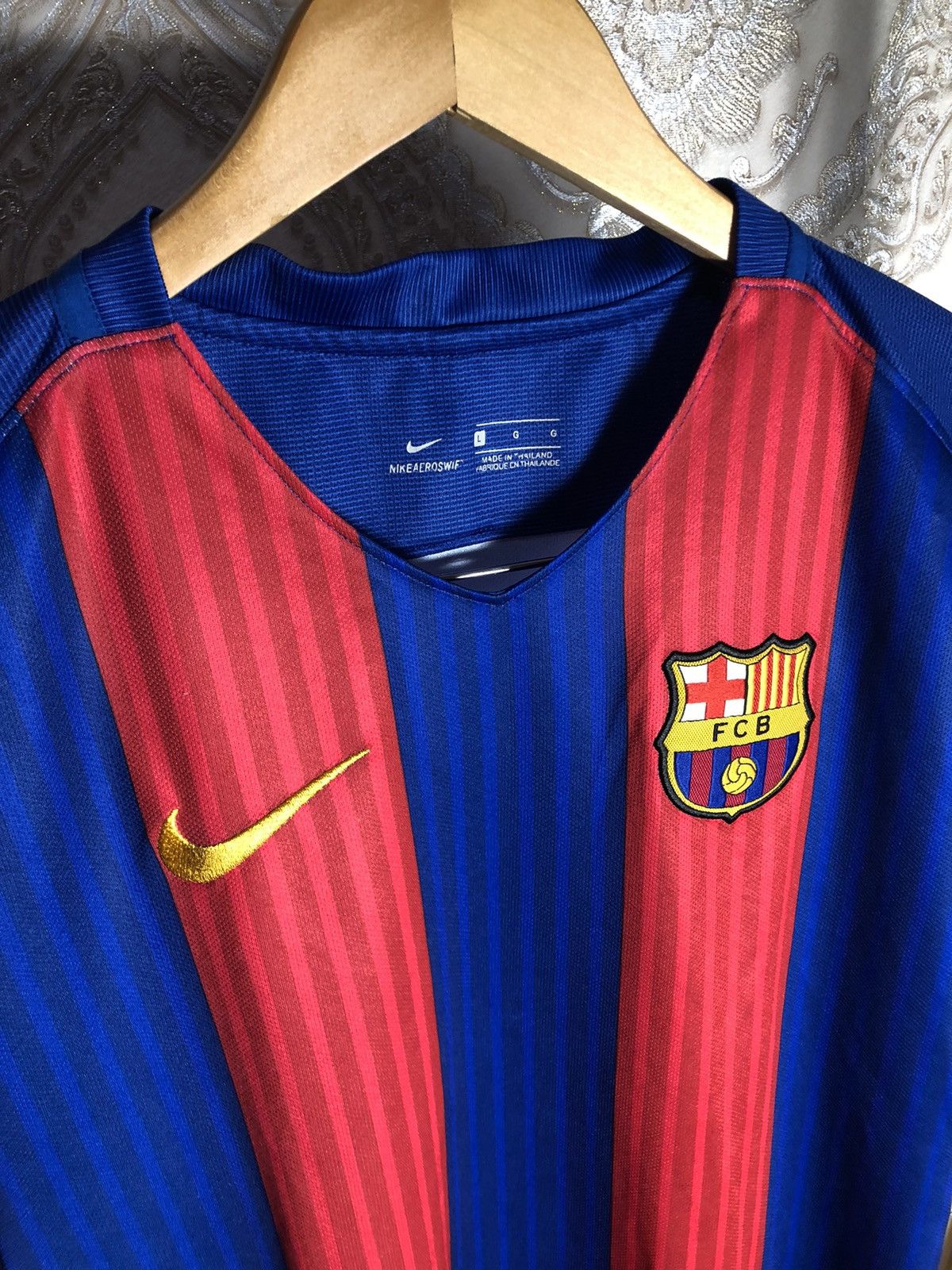 Nike × Vintage VERY RARE NIKE FC BARCELONA SPAIN SOCCER JERSEY BLOKECORE Size US L / EU 52-54 / 3 - 4 Thumbnail