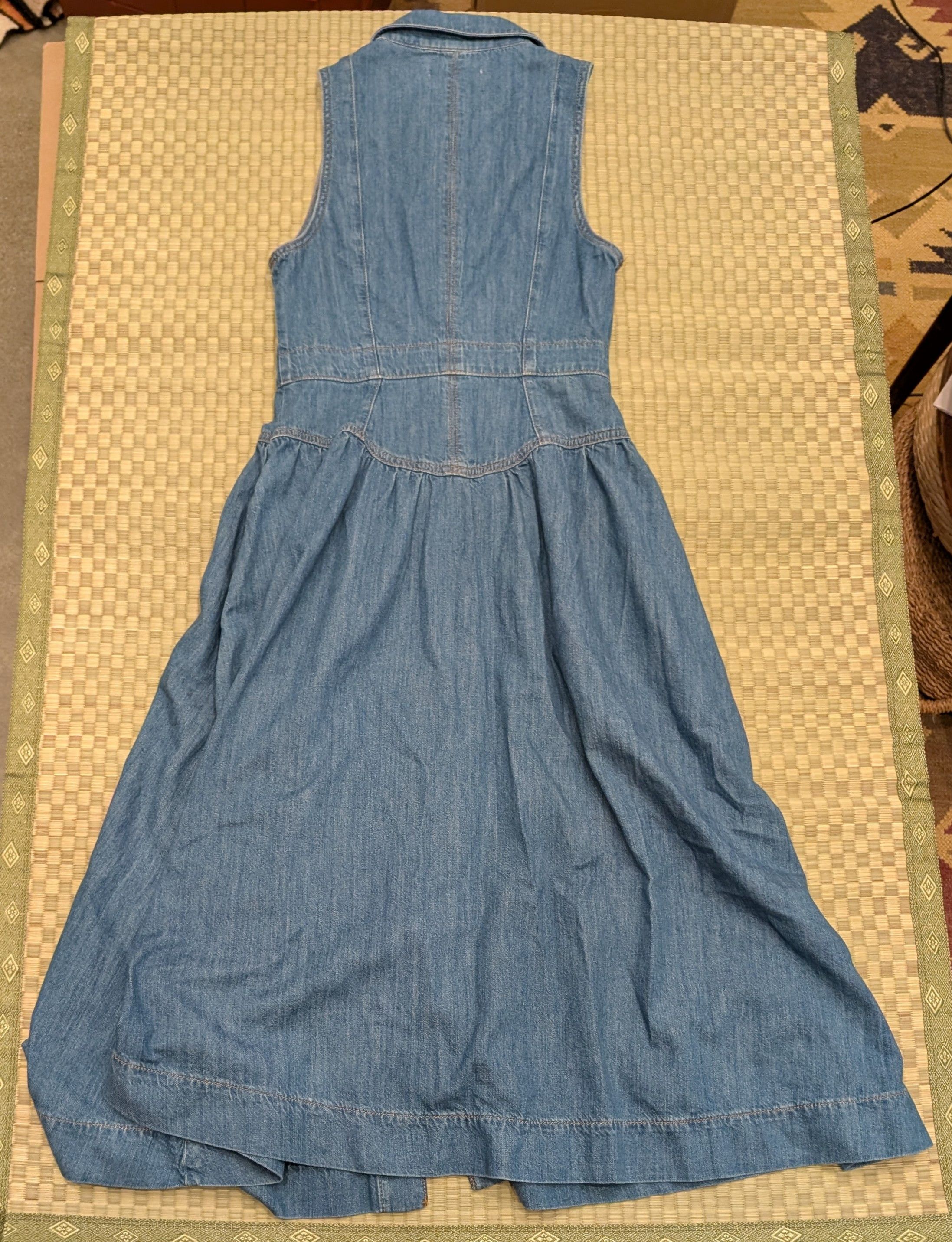 Reformation Reformation Jeans Ellison Denim Midi Dress Made in Turkey Size XS / US 0-2 / IT 36-38 - 2 Thumbnail
