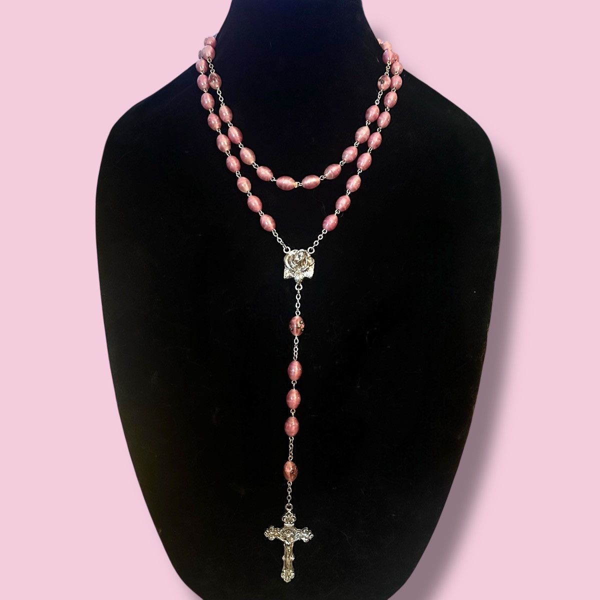 Vintage Vintage Rose Quartz rosary beads Size ONE SIZE - 1 Thumbnail