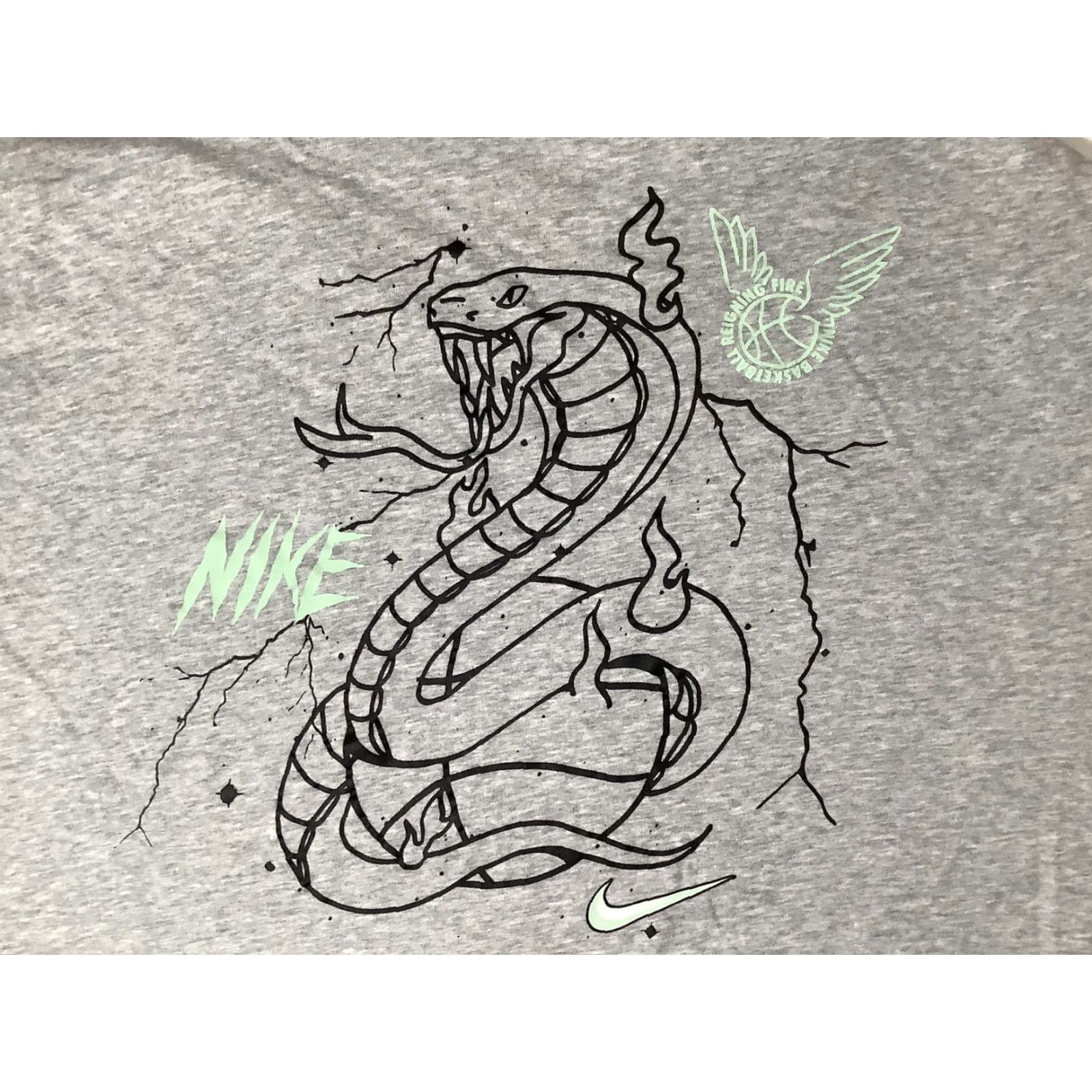 Nike Nike Shirt Mens 2XL Gray Dri-FIT Snake Graphic Swoosh Basketball Logo Tee Size US XXL / EU 58 / 5 - 5 Thumbnail