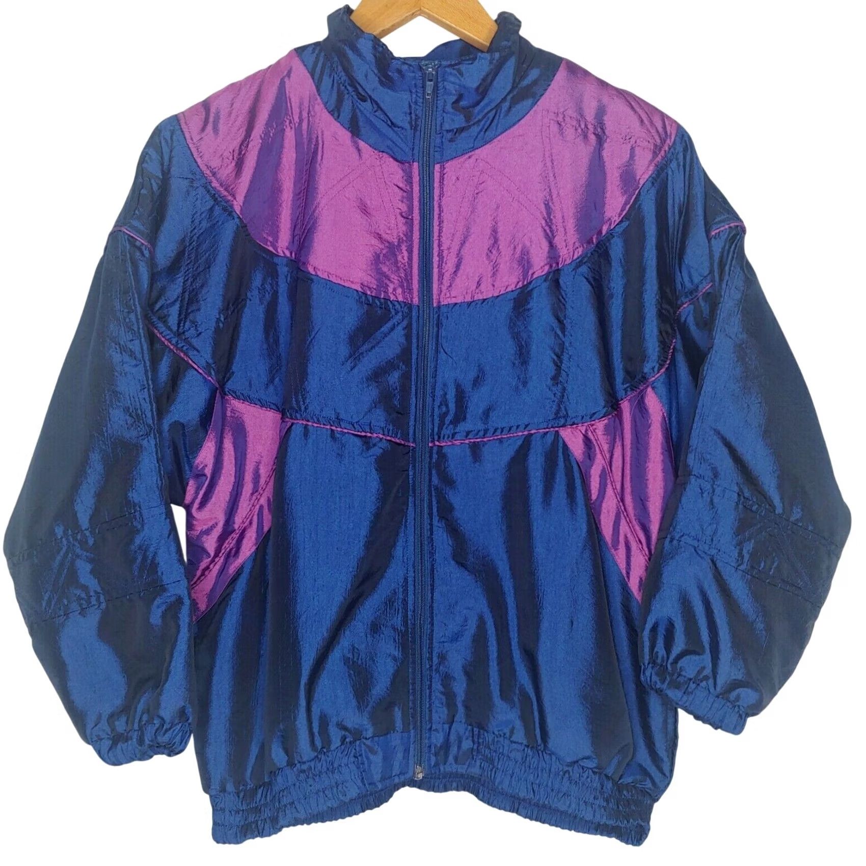 Vintage VINTAGE Bocoo Jacket Short Iridescent Quilted Purple Blue Zip Up Women S Size S / US 4 / IT 40 - 2 Thumbnail